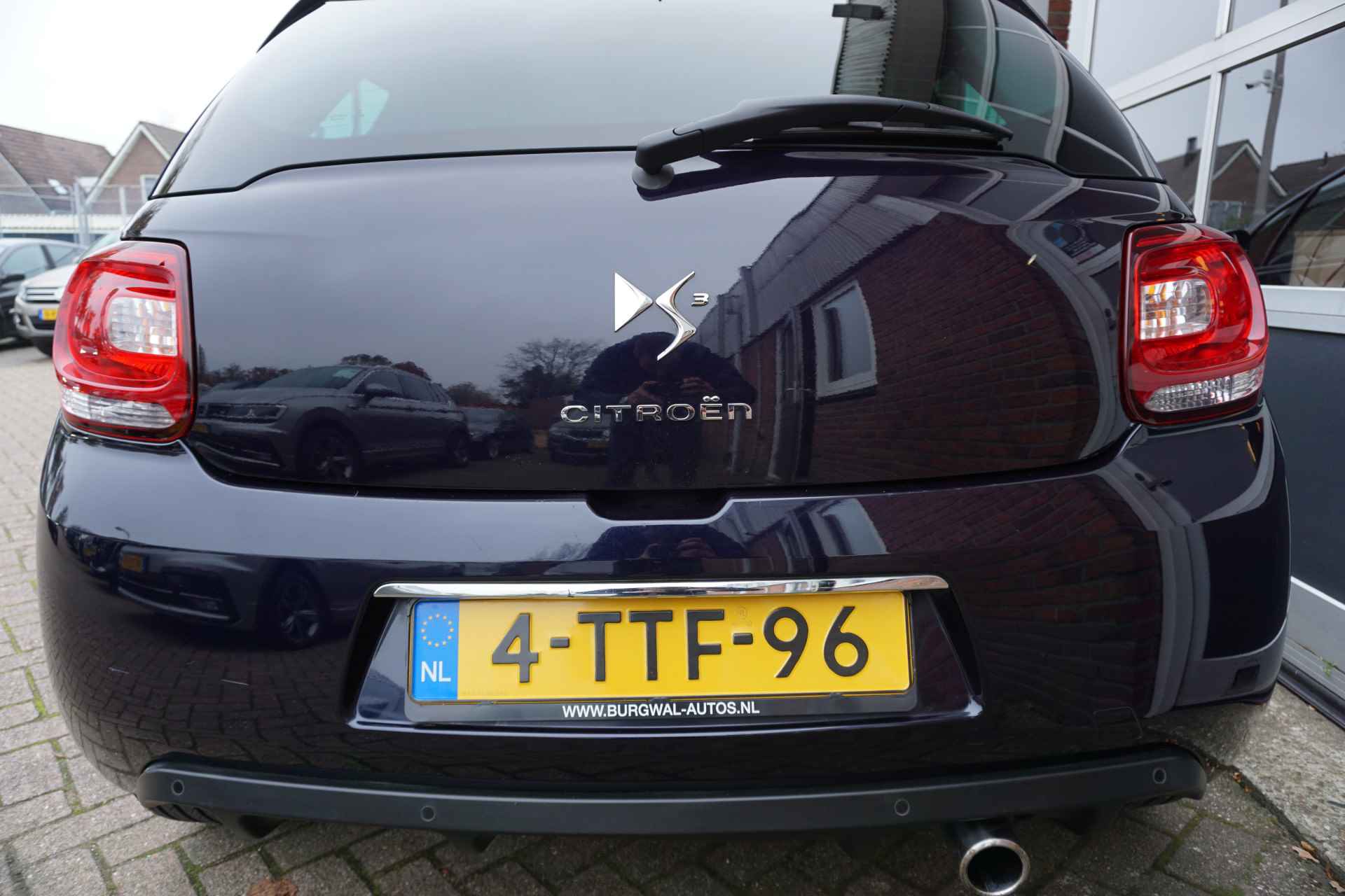 Citroën DS3 1.2 VTi So Chic Cruiesecontr. | PDC | Navi * All in prijs * - 22/26