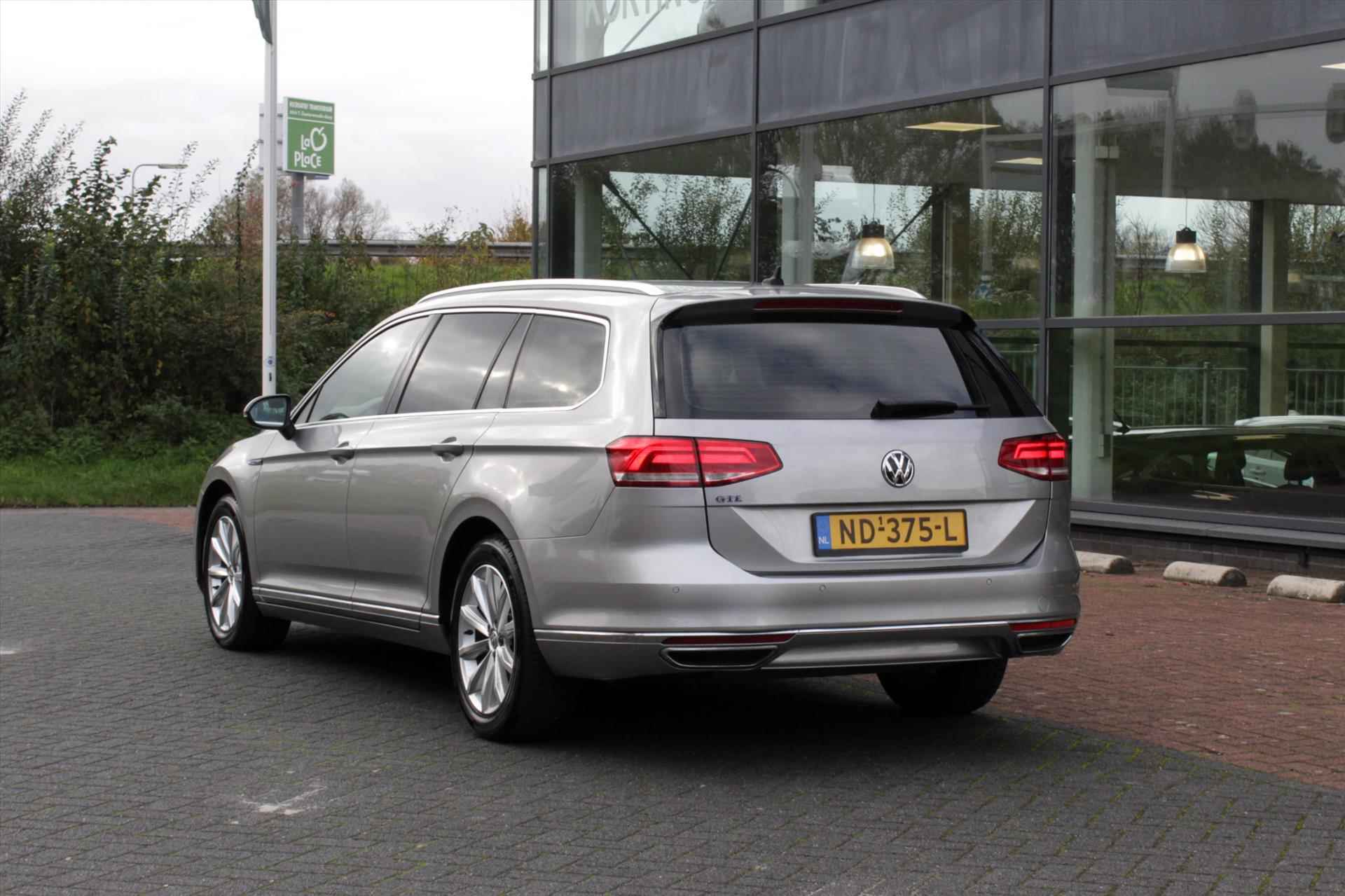 VOLKSWAGEN Passat Variant 1.4 TSI PHEV 218pk 6-DSG GTE Connected Series - 10/39