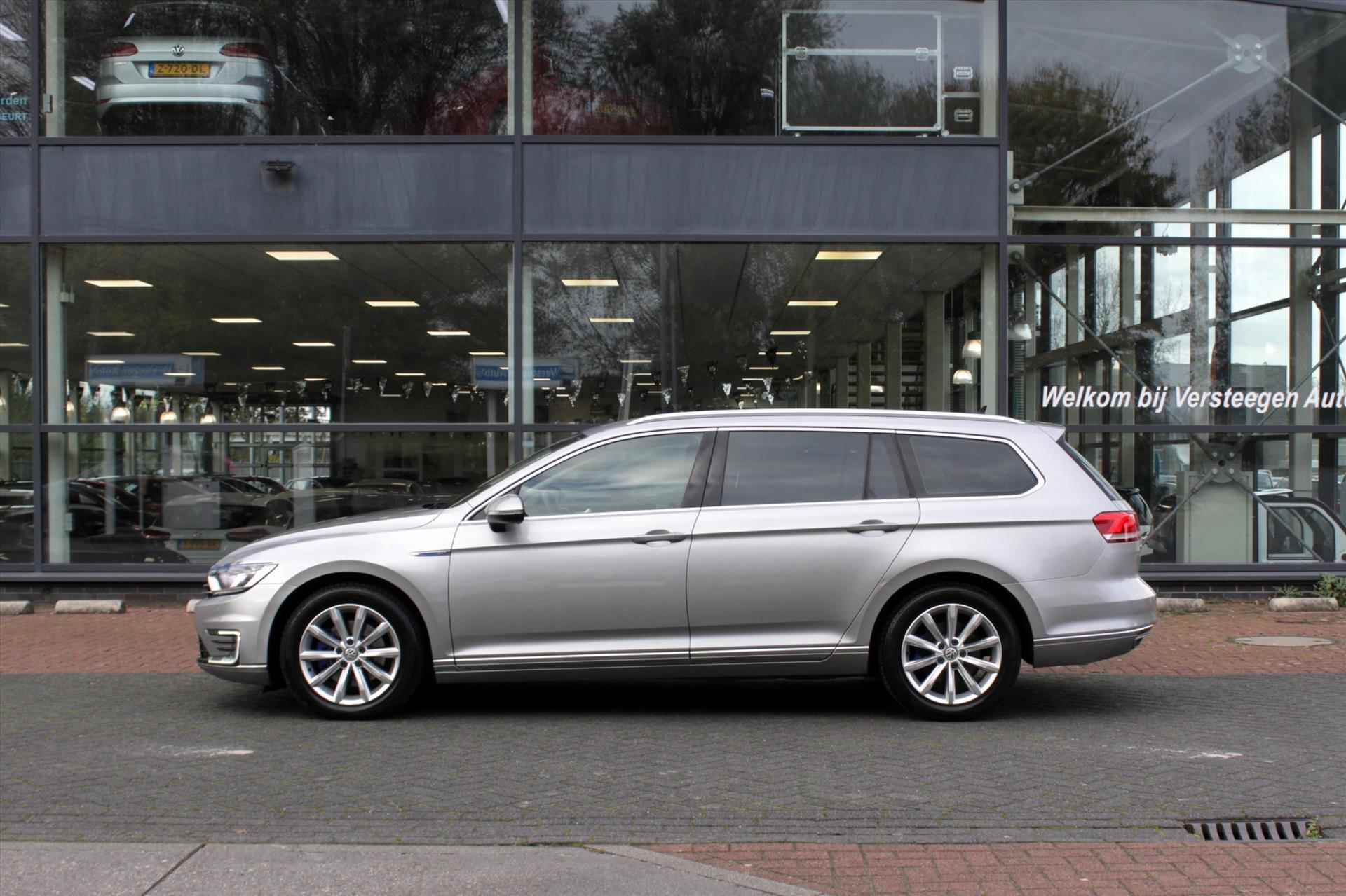 VOLKSWAGEN Passat Variant 1.4 TSI PHEV 218pk 6-DSG GTE Connected Series - 11/39