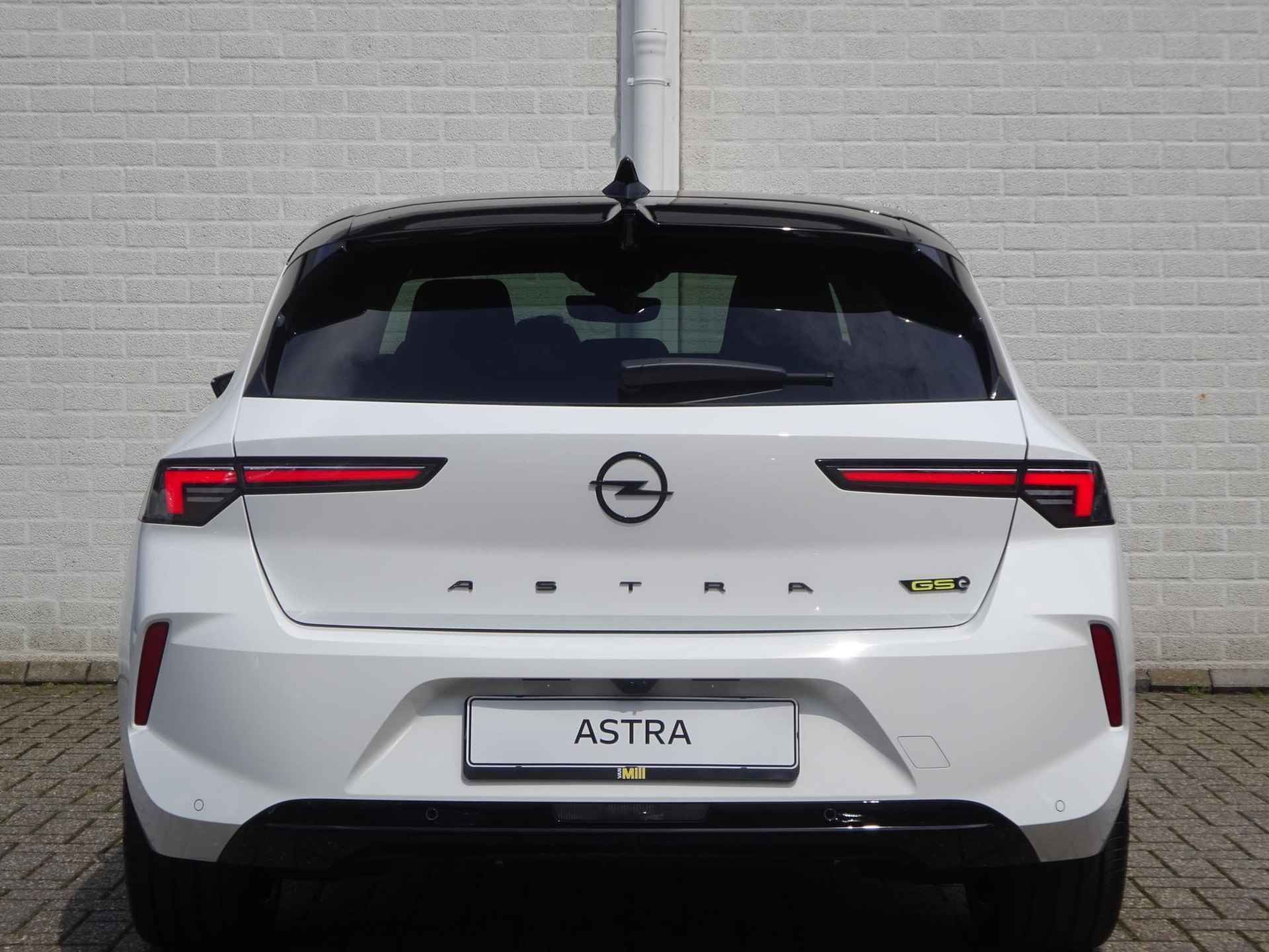 Opel Astra 1.6 Turbo 225 pk Hybrid GSe |LED PIXEL VERLICHTING|FULL OPTIONS|ALCANTARA BEKLEDING| - 7/63