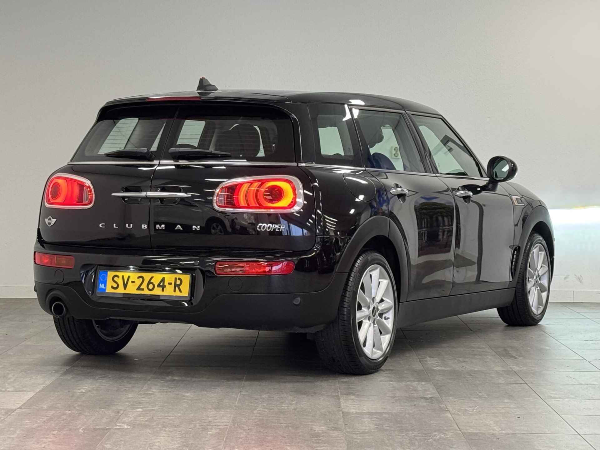 Mini Mini Clubman 1.5 Cooper Chili Serious Business | Parkeersensoren V+A | Stoelverwarming - 3/43