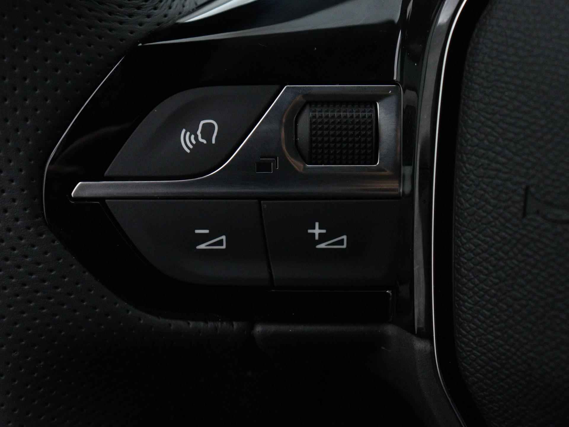 Peugeot e-2008 EV 54 kWh GT 156pk Automaat | Nieuw Model | Navigatie | Sportstoelen | Camera Voor | Dodehoek Detectie | Adaptieve Cruise Control - 26/39