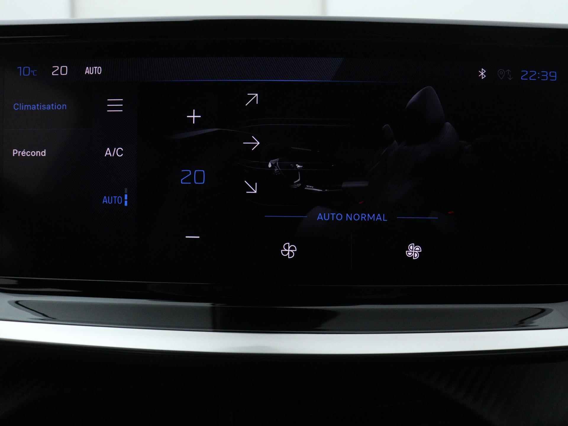 Peugeot e-2008 EV 54 kWh GT 156pk Automaat | Nieuw Model | Navigatie | Sportstoelen | Camera Voor | Dodehoek Detectie | Adaptieve Cruise Control - 31/39
