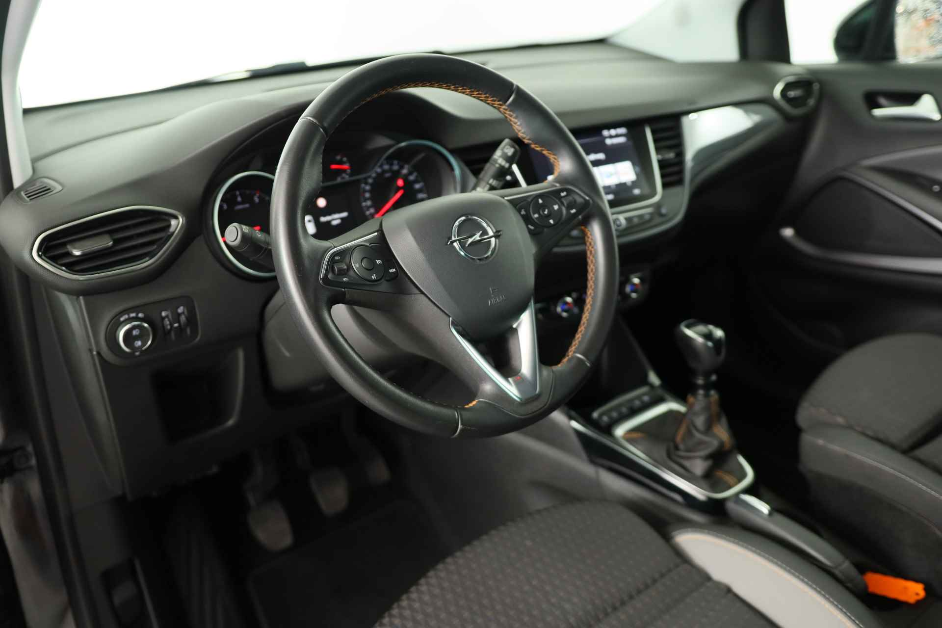 Opel Crossland X 1.2 Turbo Innovation | Dealer Onderhouden! | 1e Eigenaar! | AGR | Camera | Clima | LED | Navi | Keyless | Cruise | Parkeersensor - 8/39