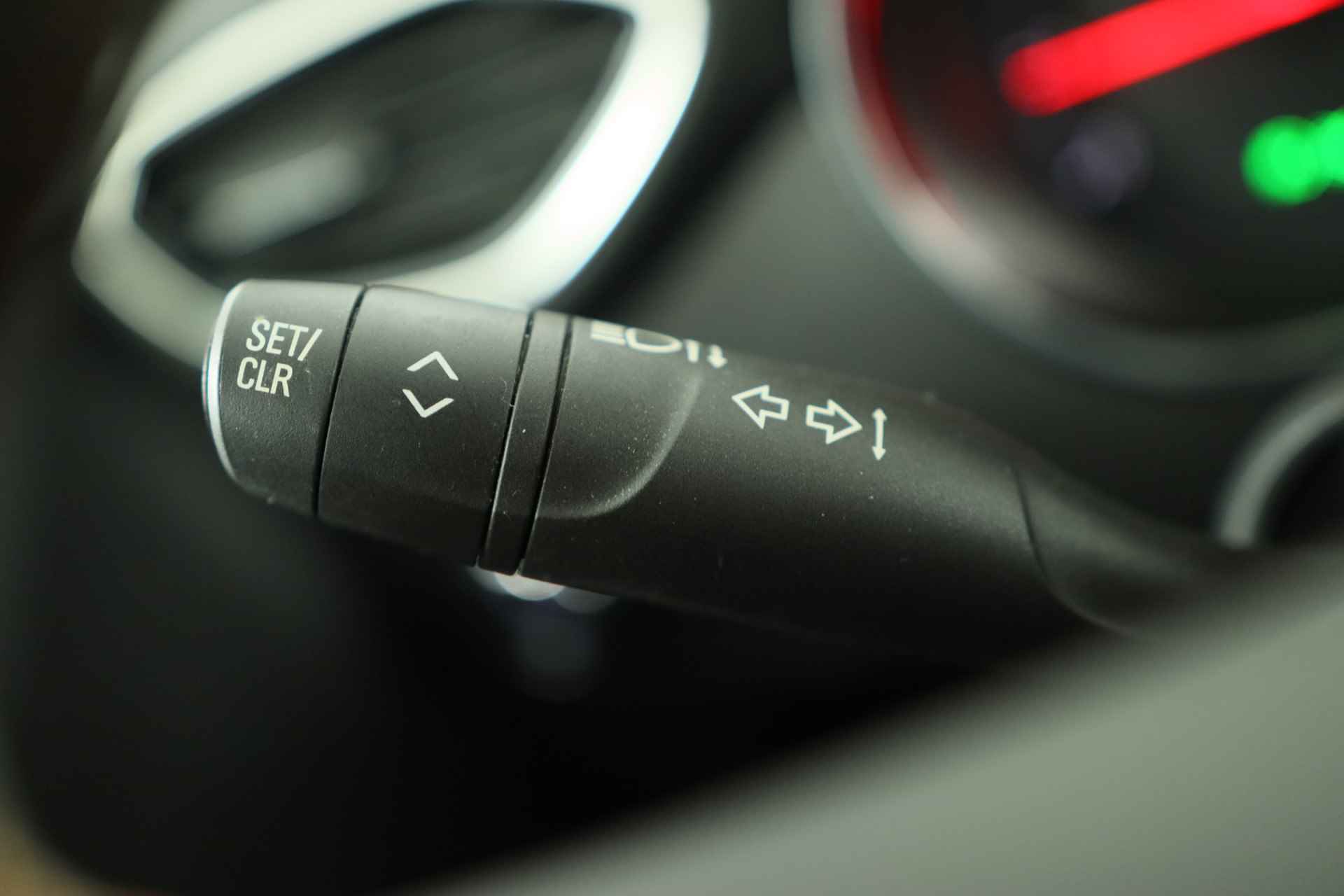 Opel Crossland X 1.2 Turbo Innovation | Dealer Onderhouden! | 1e Eigenaar! | AGR | Camera | Clima | LED | Navi | Keyless | Cruise | Parkeersensor - 36/39