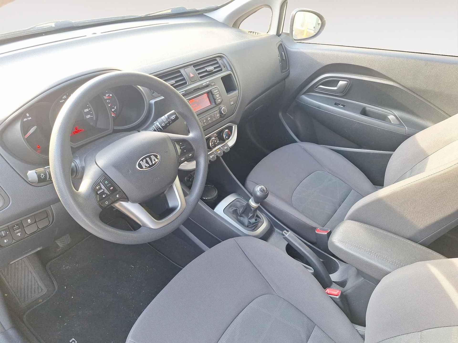 Kia Rio 1.2 Comfort Pack Airco | Parkeersensoren | Elektrische ramen | BLUETOOTH | 12 maanden Bovag garantie! - 11/23