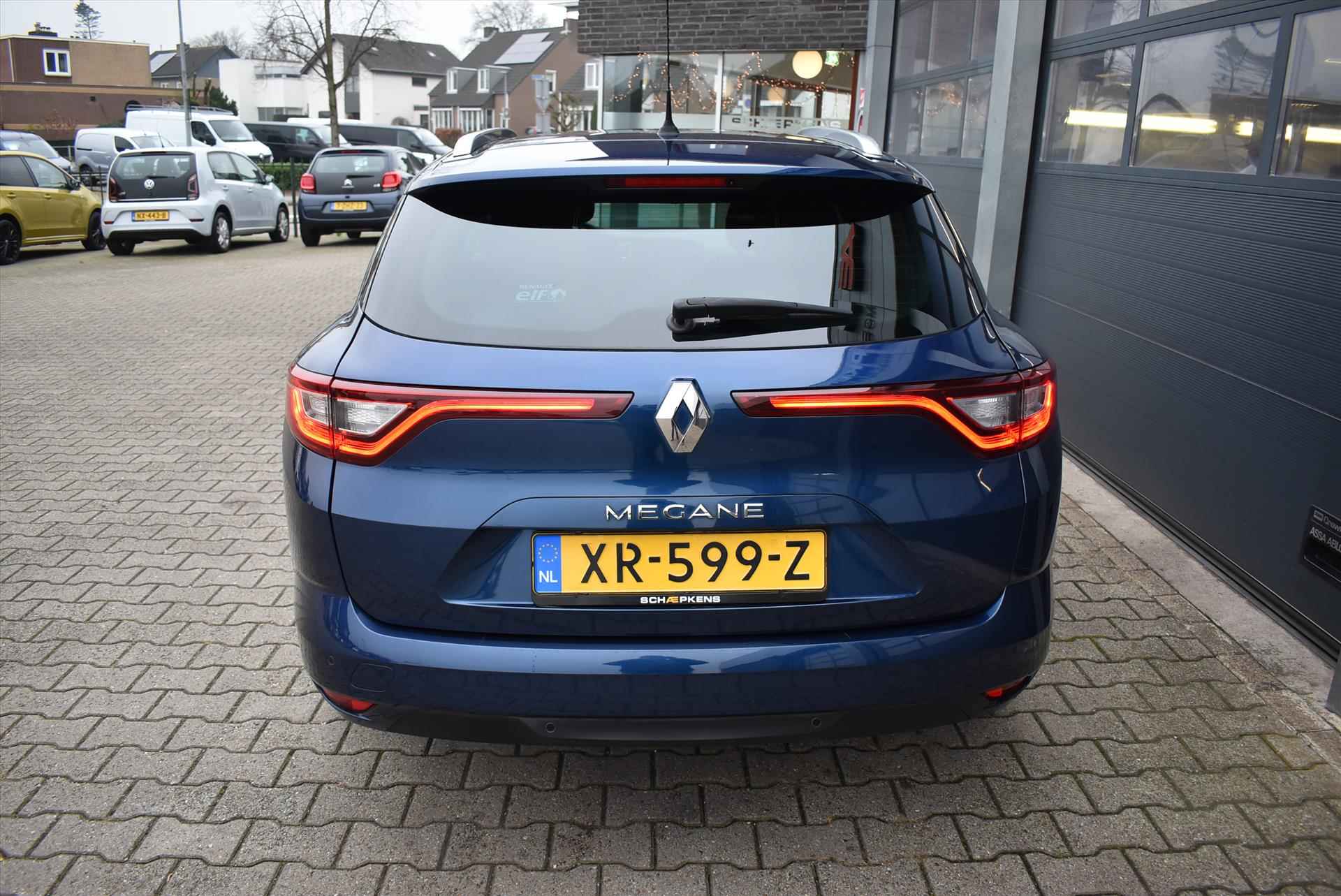 RENAULT Mégane Estate 1.3 Energy TCe 140pk Limited - 16/35