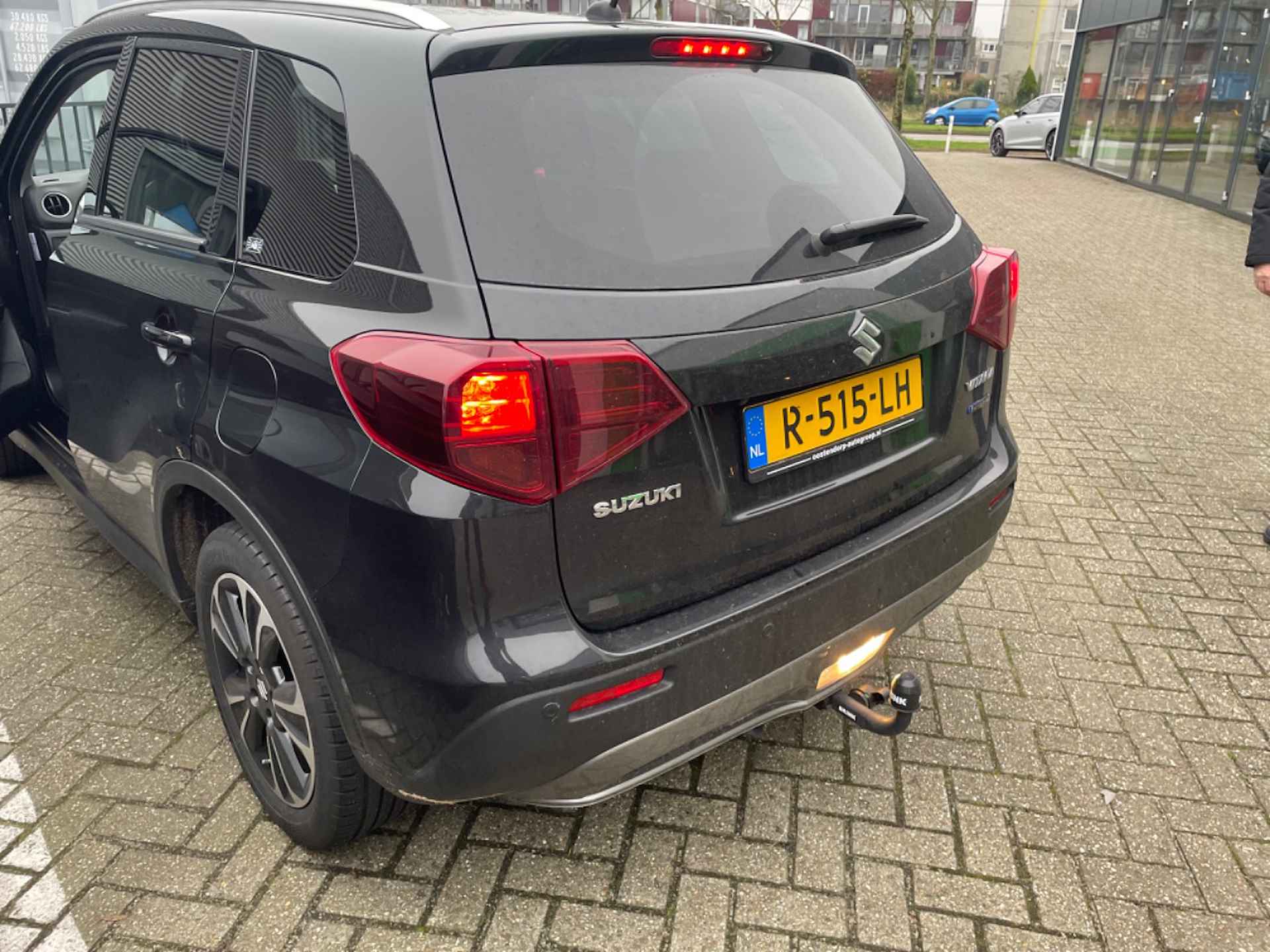 Suzuki Vitara 1.5 HYBRID STYLE Open dak | Dodehoek | Adaptive Cruise | Stoelverw. - 6/15