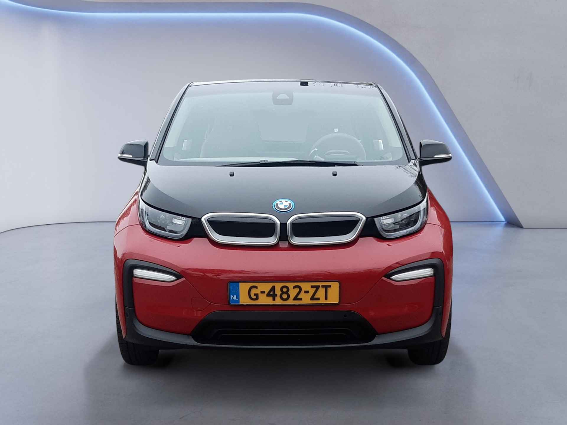 BMW i3 Executive Edition 120Ah 42 kWh (170 PK) 2e-Eig, BMW-Dealer-Onderh, 12-Mnd-BOVAG, NL-Auto, Leer, Panoramadak,  Warmtepomp, Navigatie, Achteruitrijcamera, Adaptieve-Cruisecontrol, Keyless-Start, Parkeersensoren-V+A, Bluetooth, DAB, Stoelverwarming, Licht-Zicht-Pakket, Lm-Velgen-20Inch, Privacy-Glas - 43/46