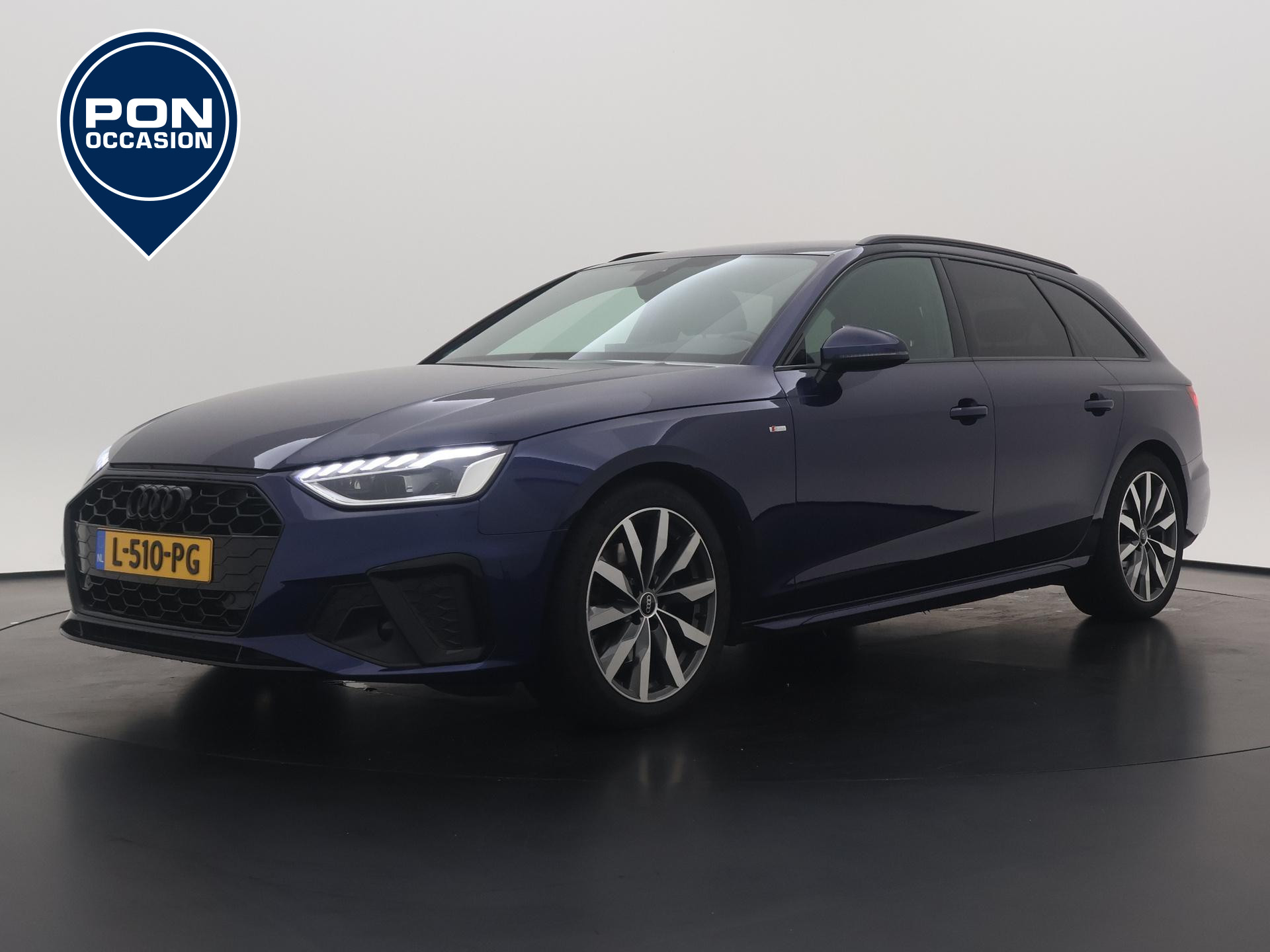 Audi A4 Avant 35 TFSI S edition | Navigatie | 18" | Parkeersensoren | Stoelverwarming |