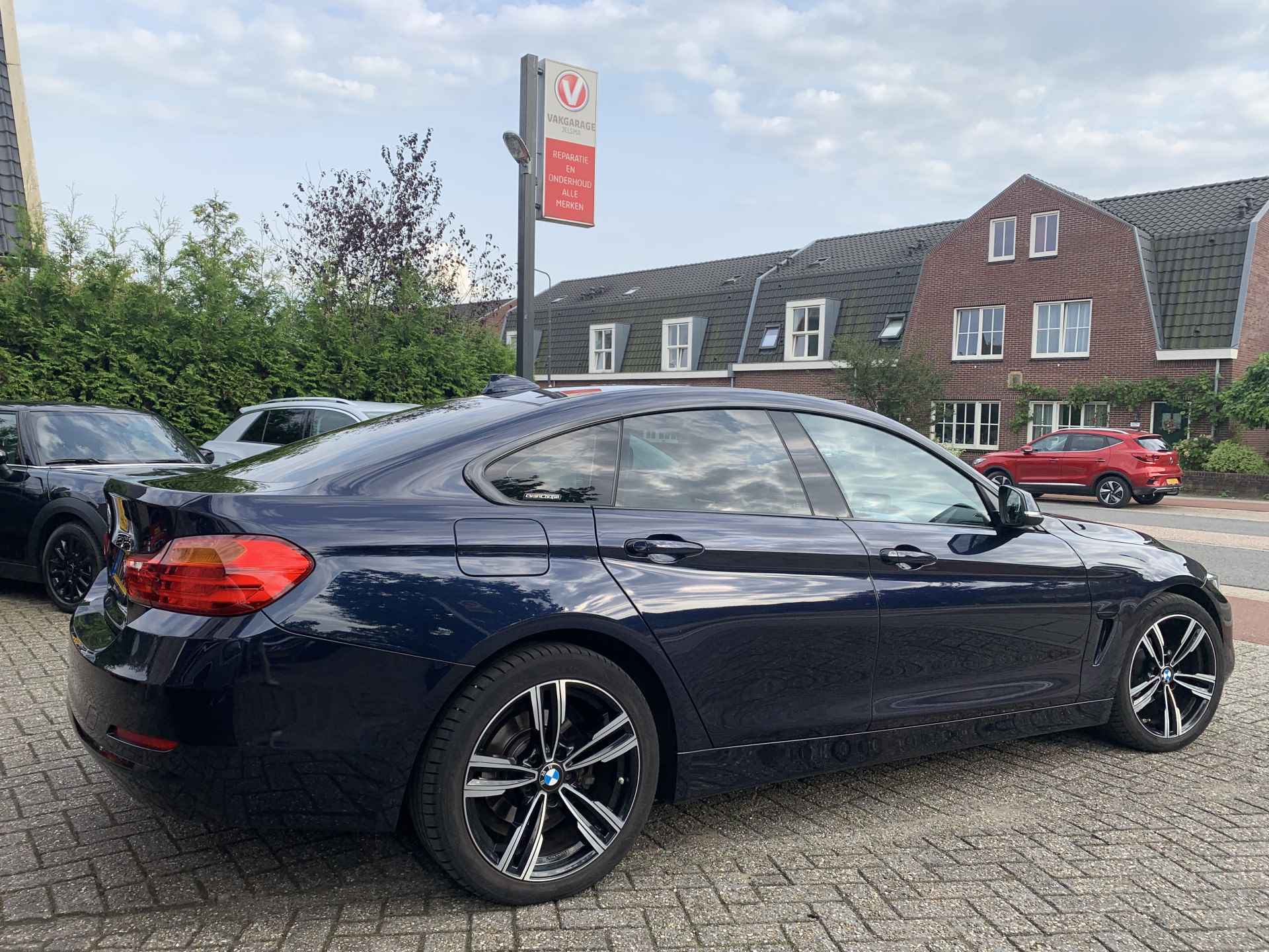 BMW 4 Serie Gran Coupé 418i High Executive Aut. M-Sport | Navi | Leer - 7/33