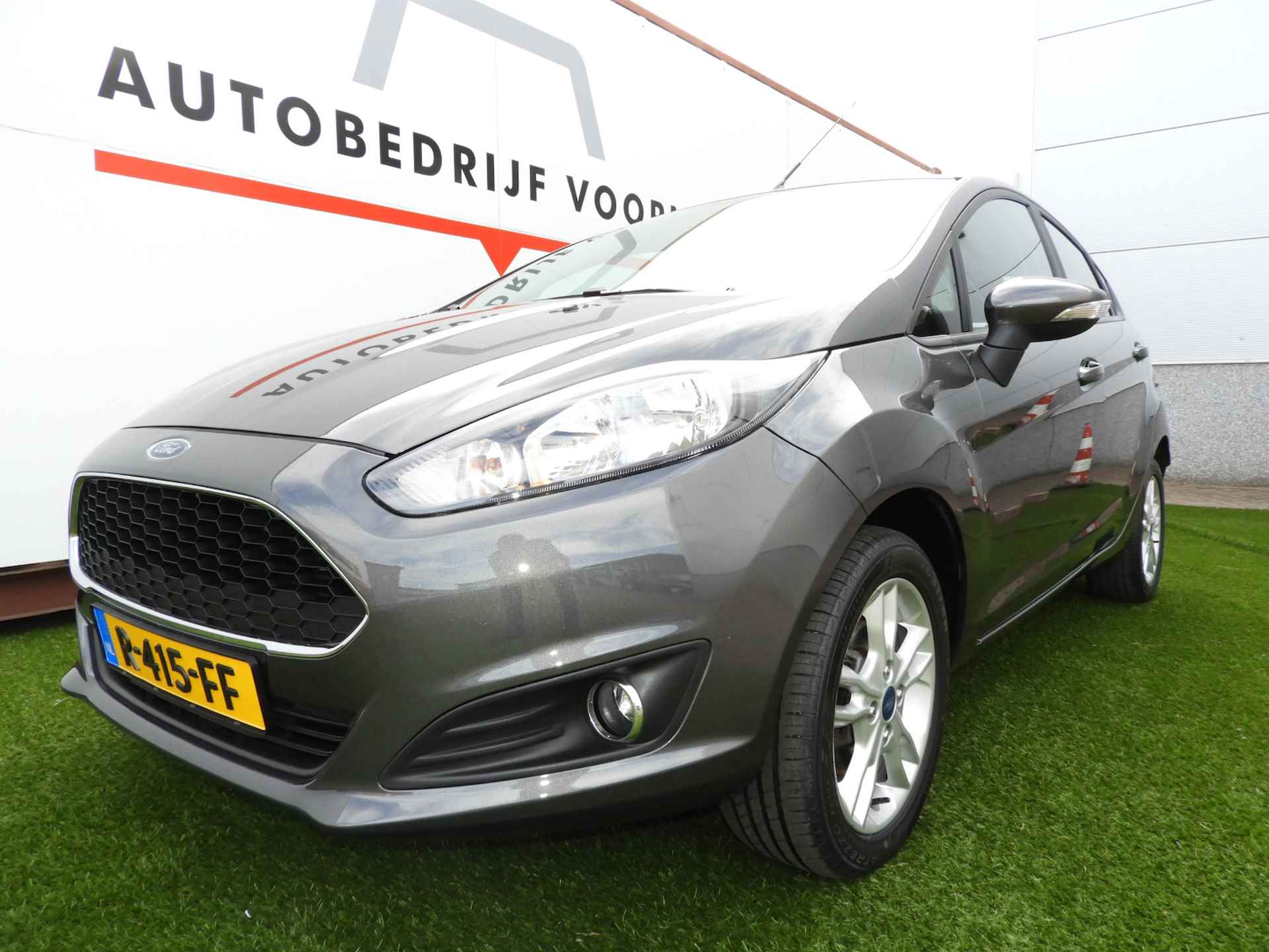 Ford Fiesta 1.25 I 5DR 82 PK Style - 2/30