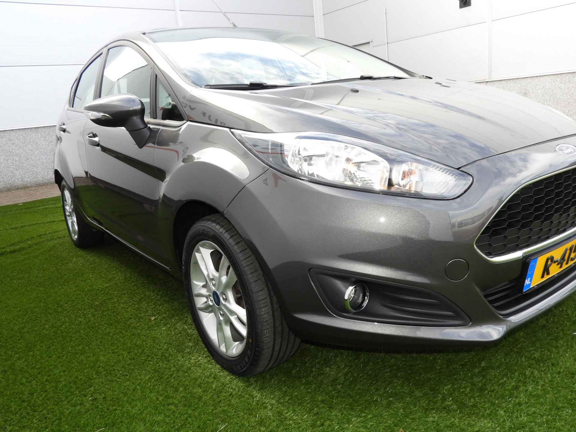 Ford Fiesta 1.25 I 5DR 82 PK Style - 25/30