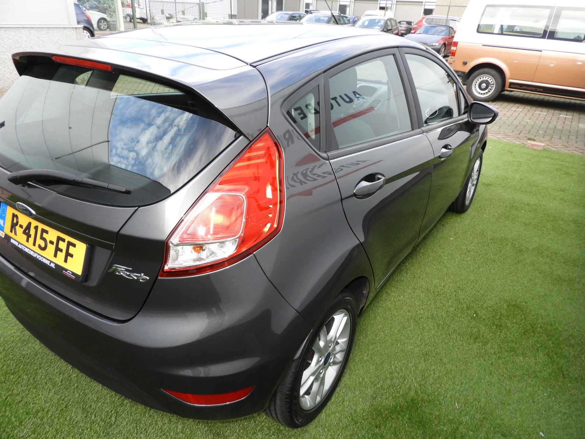 Ford Fiesta 1.25 I 5DR 82 PK Style - 26/30