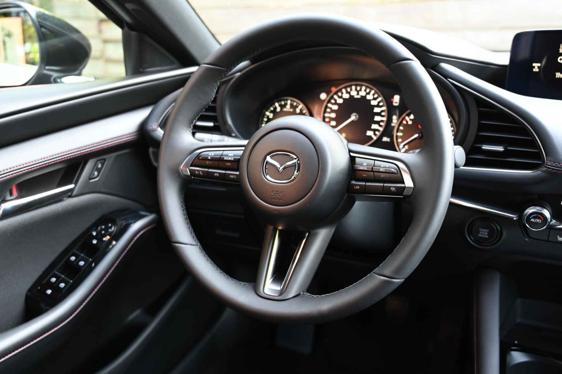 Mazda 3 e-SkyActiv-G 140 6MT Homura *Actie: nu met €3.000 inruilvoordeel* *Verwacht* - 8/33