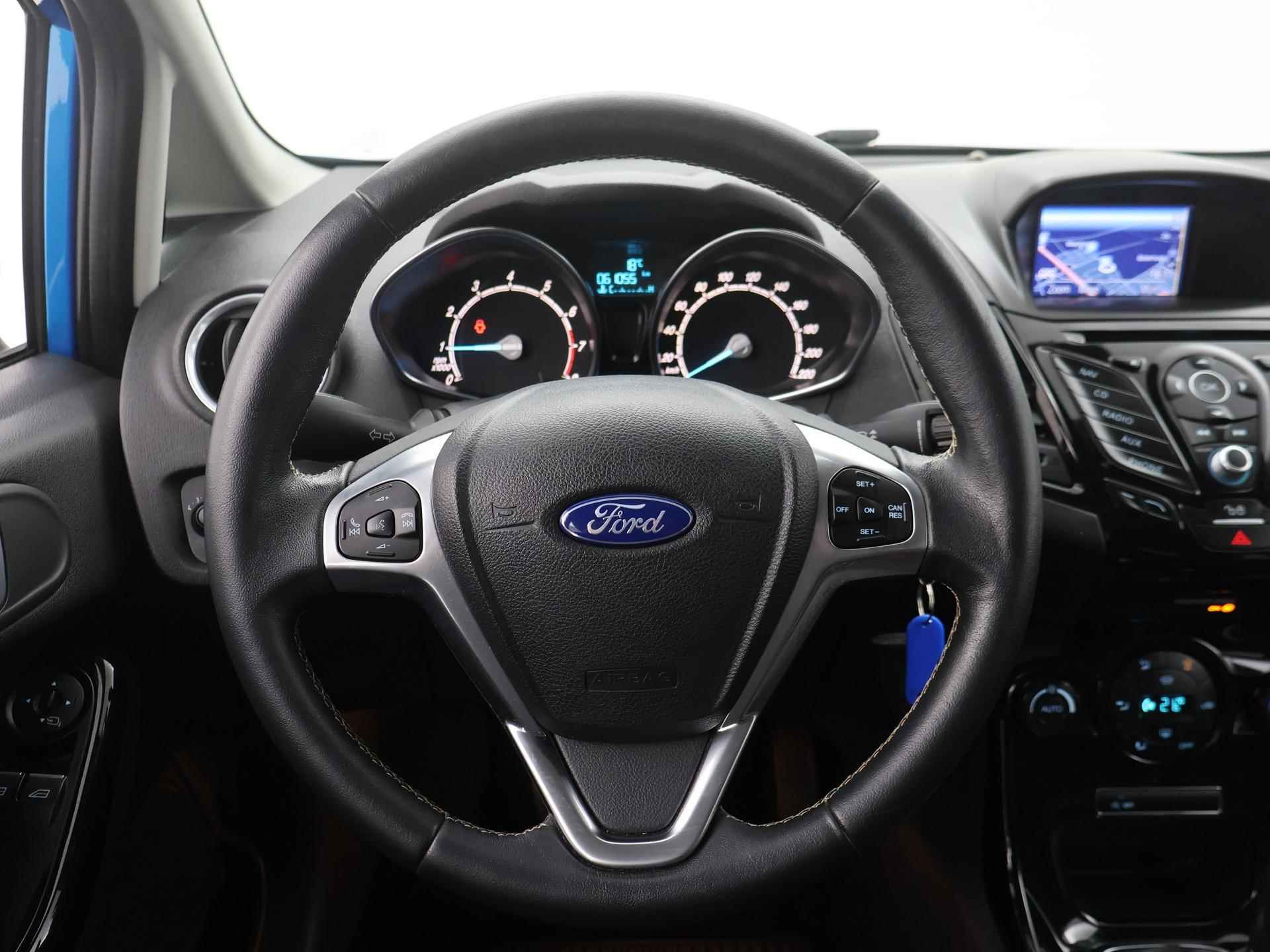 Ford Fiesta 1.0 EcoBoost 100PK Candy Blue Edition NAVI|CLIMA|PDC|CRUISE|16INCHVOORRUITVERWARMING - 19/31