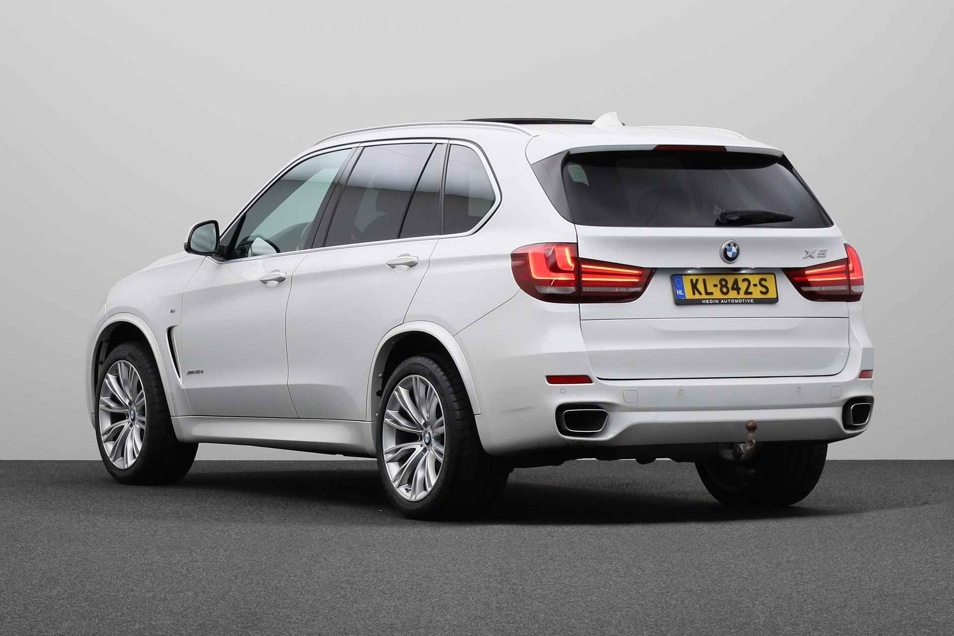 BMW X5 xDrive30d High Executive | Achteruitrijcamera | Comfortstoelen Voor | High Executive | Harman-Kardon Surround Sound System | PDC Voor/Achter | . - 13/27