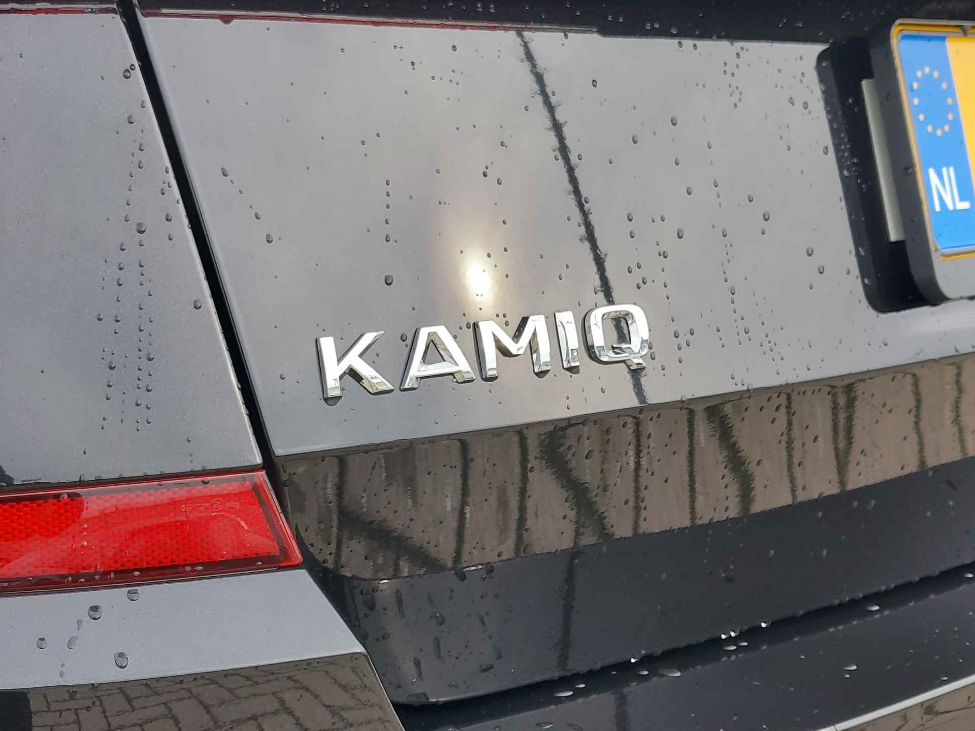 Škoda Kamiq 1.0 TSI DSG Ambition/ FULL-LED/ Sensoren/ Cruise control/ Apple Carplay/ 110 PK (automaat) - 12/30