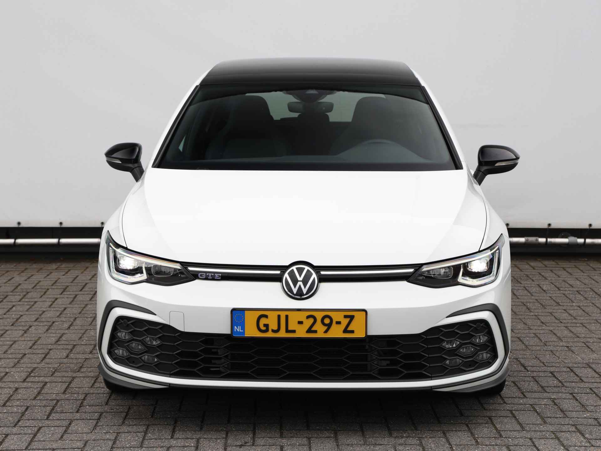 Volkswagen Golf 1.4 eHybrid GTE 245pk DSG | LED Plus | Panoramadak | Navigatie | Achteruitrijcamera | Stoelverwarming - 4/50