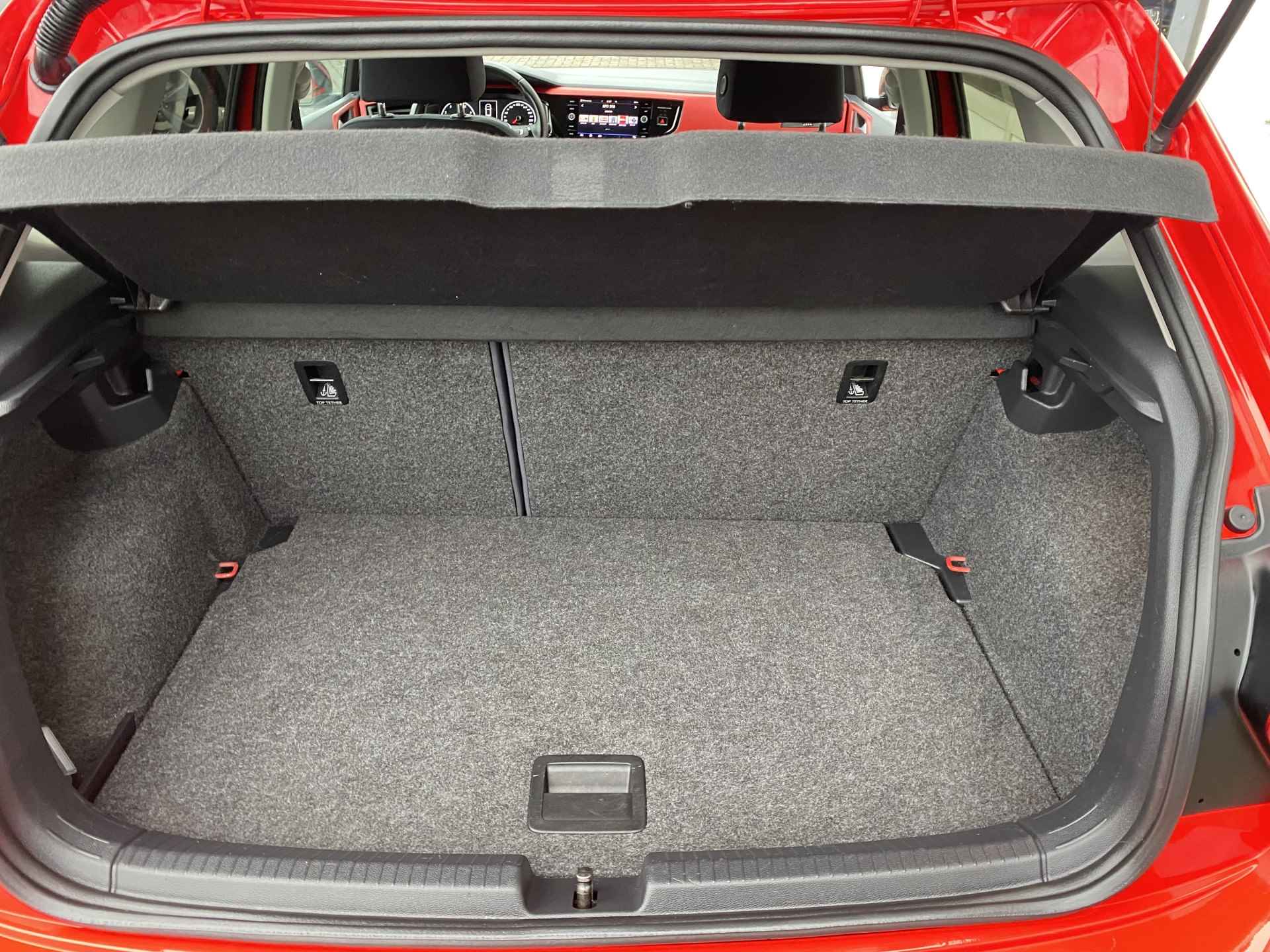 Volkswagen Polo 1.0 TSI Beats / ADAPT. CRUISE/ BEATS AUDIO/ APP CONNECT/ NAVI/ CLIMA/ DAB/ 16" LMV/ - 31/40