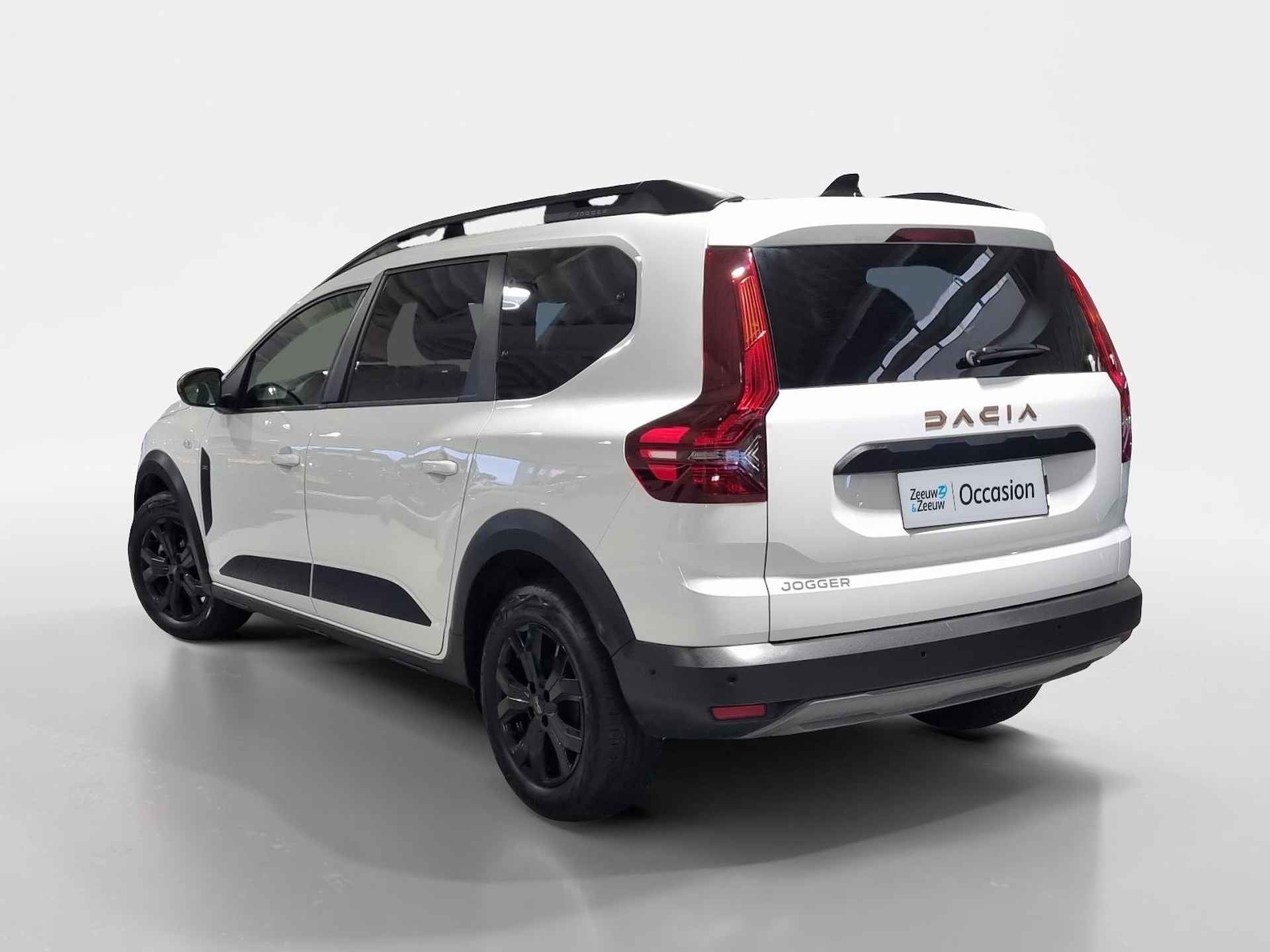 Dacia Jogger * 7 zit * Parkeerhulp * Apple carplay / Android auto * Stoelverwarming * - 4/25