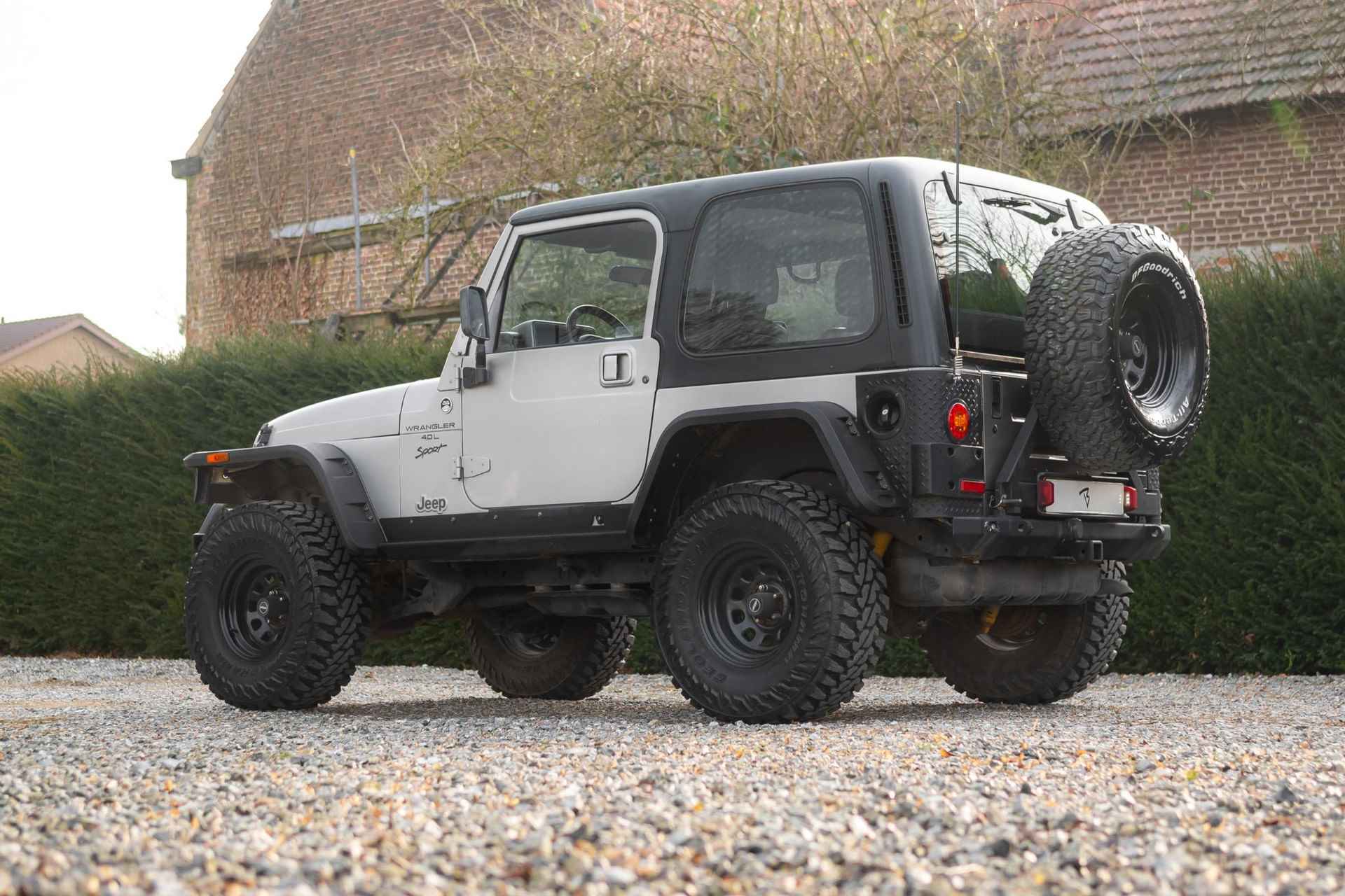 Jeep Wrangler 4.0i Hardtop/Softtop & Softtop * Origineel Nederlands - 30/36