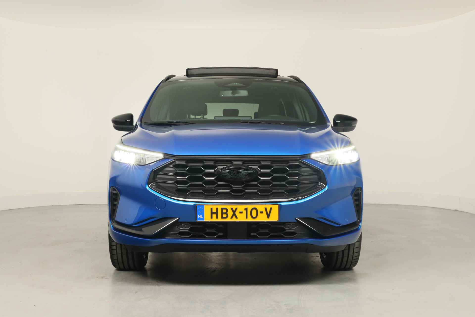 Ford Kuga 2.5 PHEV ST-Line | Black Pack | 20 inch | Winter Pack | Wegklapbare Trekhaak | Panoramadak - 4/41