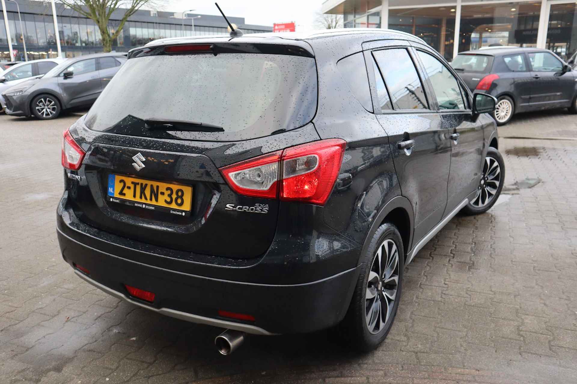 Suzuki SX4 S-Cross 1.6 Exclusive Keyless - 2/7