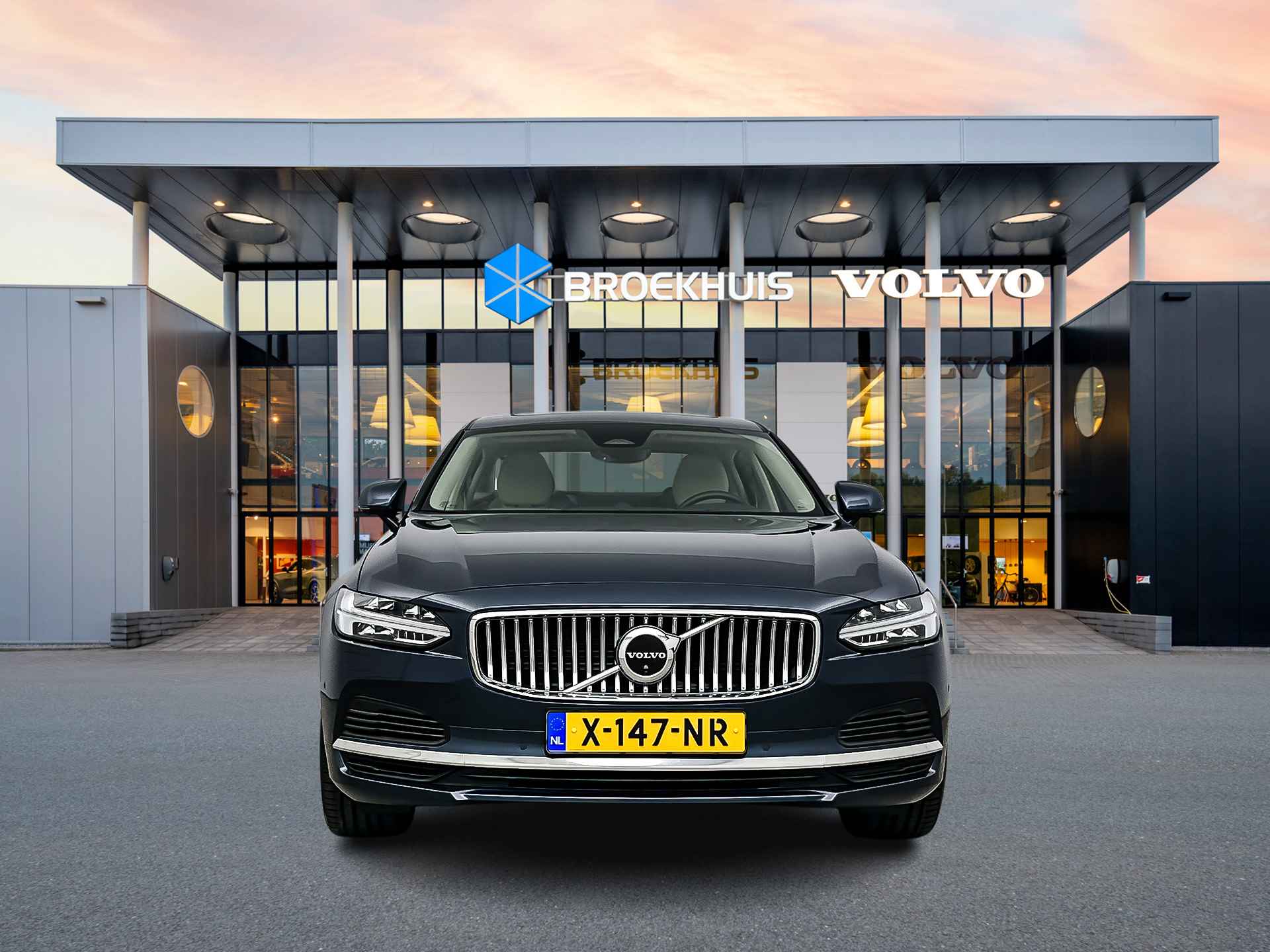 Volvo S90 T8 AWD Ultimate Bright | 20" | Luchtvering | Bowers & Wilkins | Nappa leder | Stoelventilatie/massage | Gelamineerd glas | 360 C - 6/35