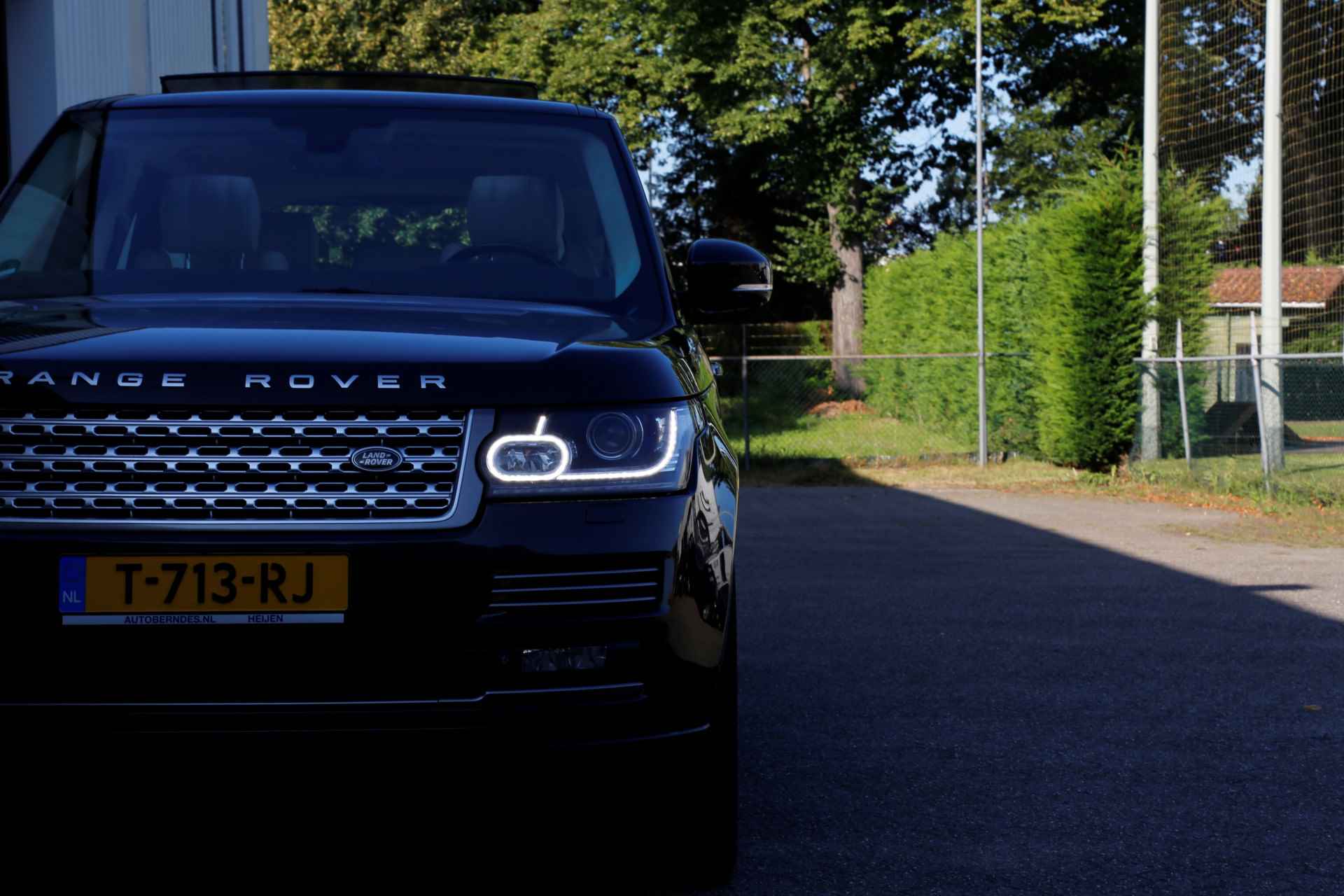 Land Rover Range Rover 5.0 V8 S/C 510PK Autobiography*1ste Eig!*Perfect LR Onderh.*Luchtvering/Pano/ACC/Softclose/Meridian/Massage/Stoelverw.V+A/Stuurw - 30/76