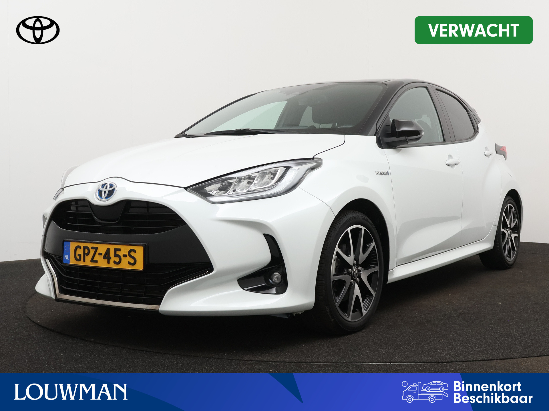 Toyota Yaris 1.5 Hybrid Executive Limited | JBL | Navigatie | Half leder | Trekhaak |