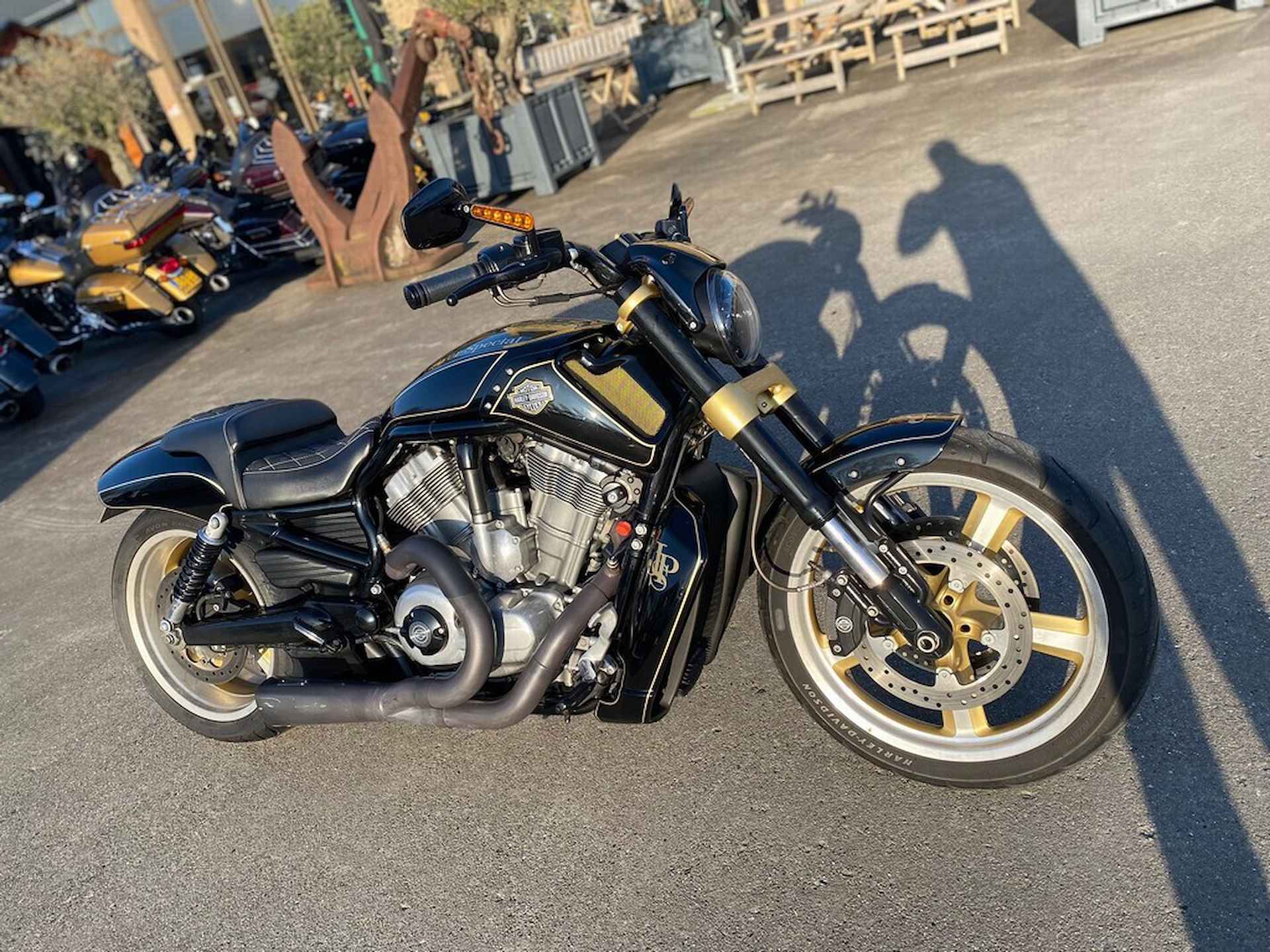Harley-Davidson VRSCF V-Rod Muscle - 1/8
