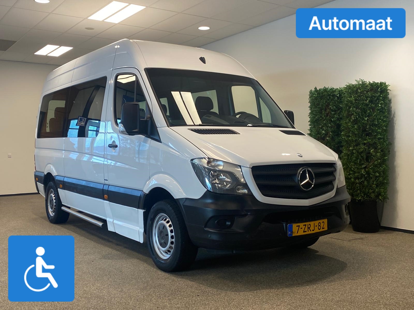 Mercedes Sprinter L2H2 Rolstoelbus Groepsvervoer Automaat 9-pers.