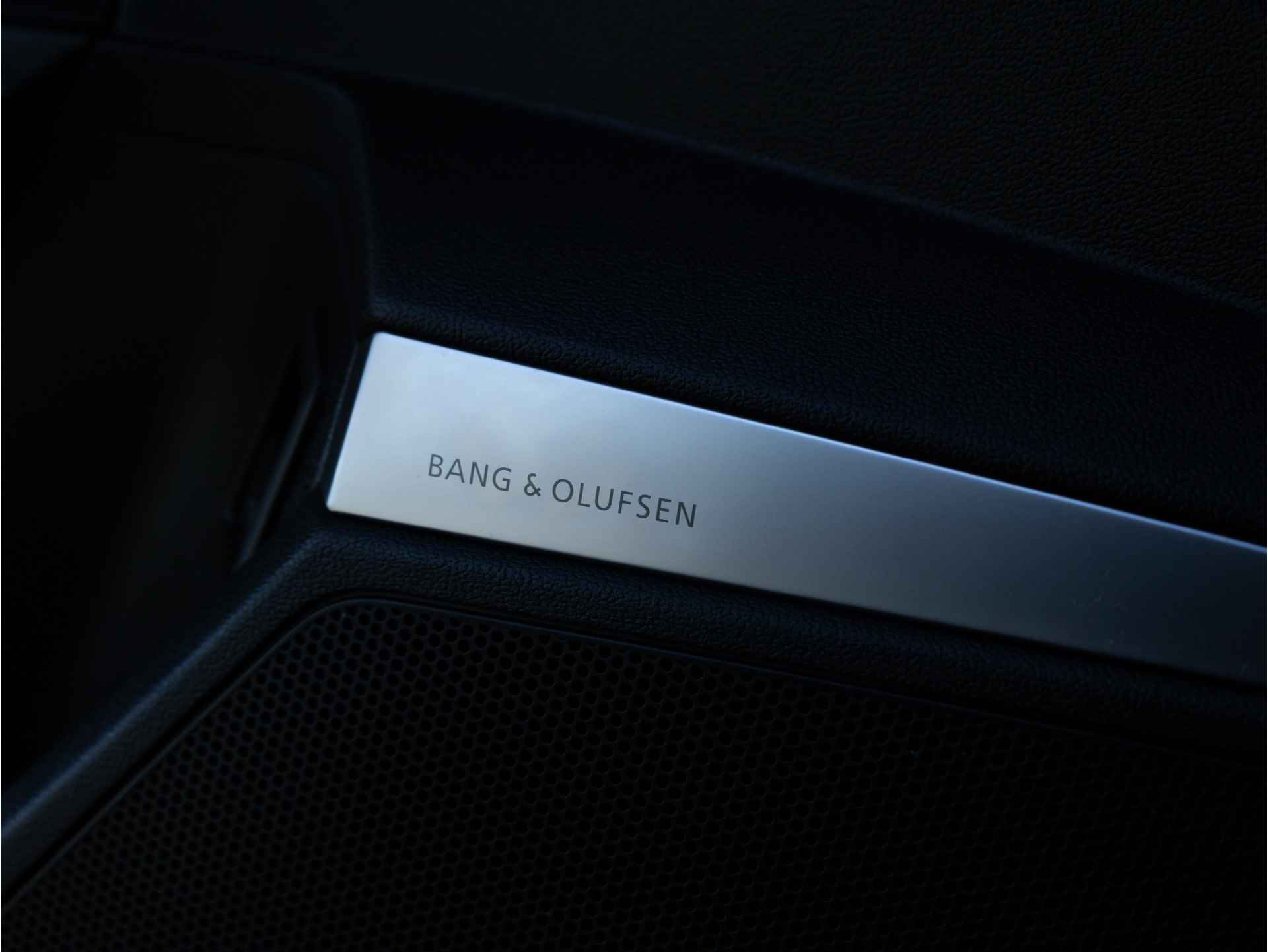 Audi RS3 Sportback 2.5 TFSI 400 PK QUATTRO | KERAMISCH | Bang & Olufsen Advanced | LED Matrix | RS-Sportuitlaatsysteem | - 19/63