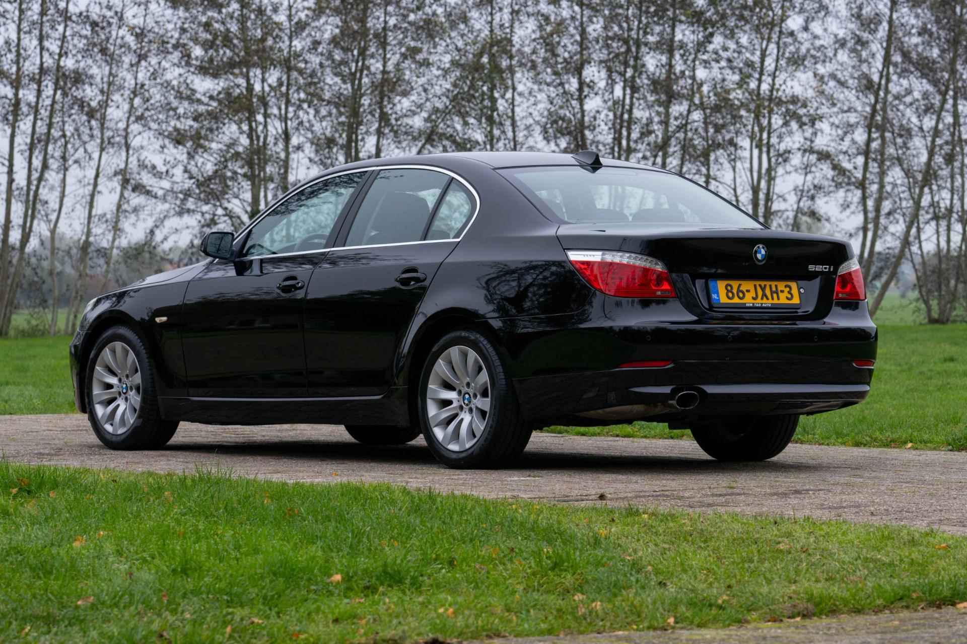 BMW 5-serie 520i Corporate Lease Business Line Edition NL-auto - 4/33