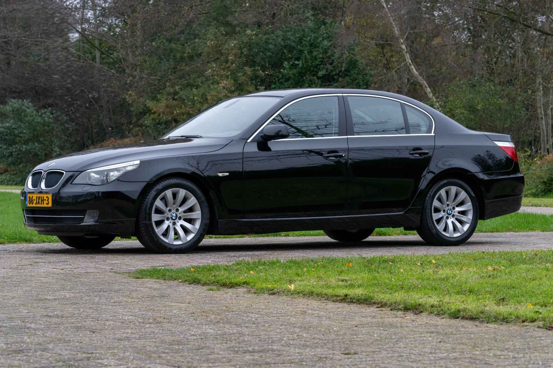 BMW 5-serie 520i Corporate Lease Business Line Edition NL-auto - 7/33