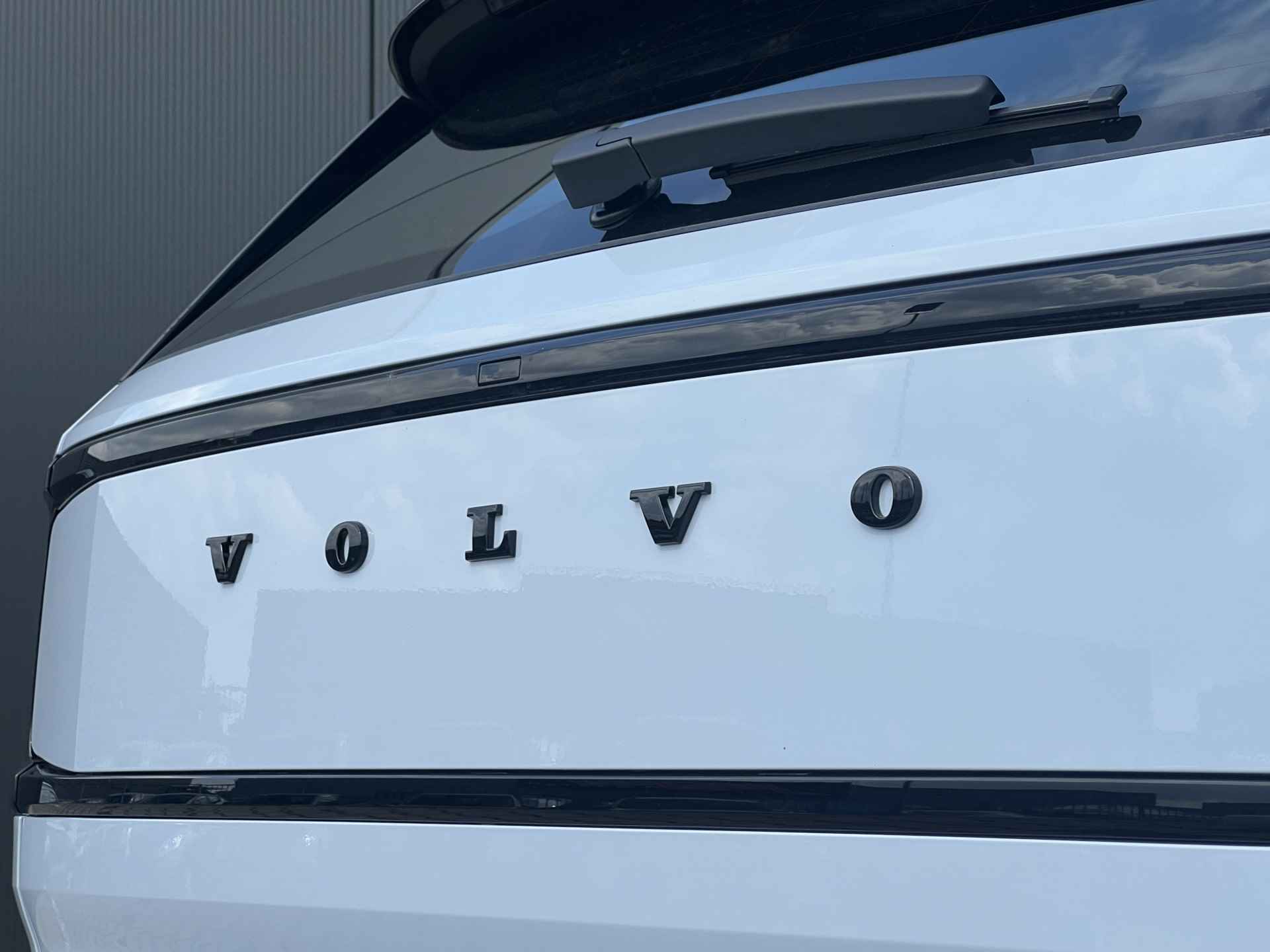 Volvo EX30 Single Motor Extended Range Ultra 69 kWh | 360° Camera | Direct Leverbaar | Harman&Kardon | Adaptive Cruise | Verwarmde Stoelen - 26/40