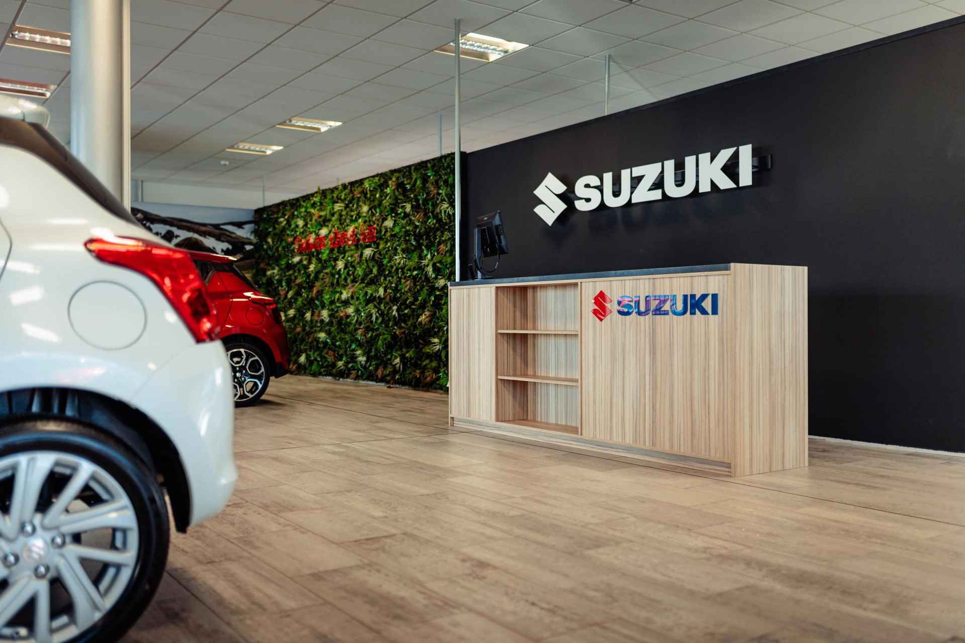 Suzuki Swace 1.8 Hybrid Select | Nieuw te bestellen* | Naar wens samen te stellen | - 10/13