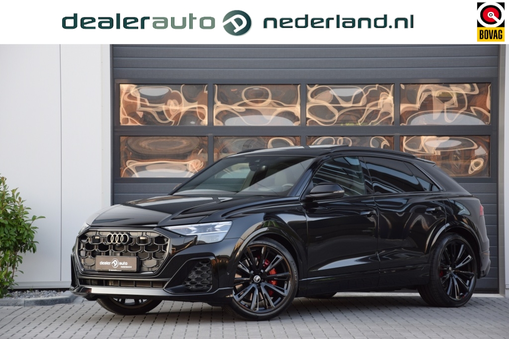 Audi Q8 60 TFSI e Quattro Competition Facelift 2024 | Head-up | Pano |