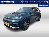 Volkswagen Tiguan 1.5 eTSI R-Line Business Navigatie / Stoelverwarming / Trekhaak / Head Up Display / R-Line  Fabrieksgarantie tot 24-04-2028!