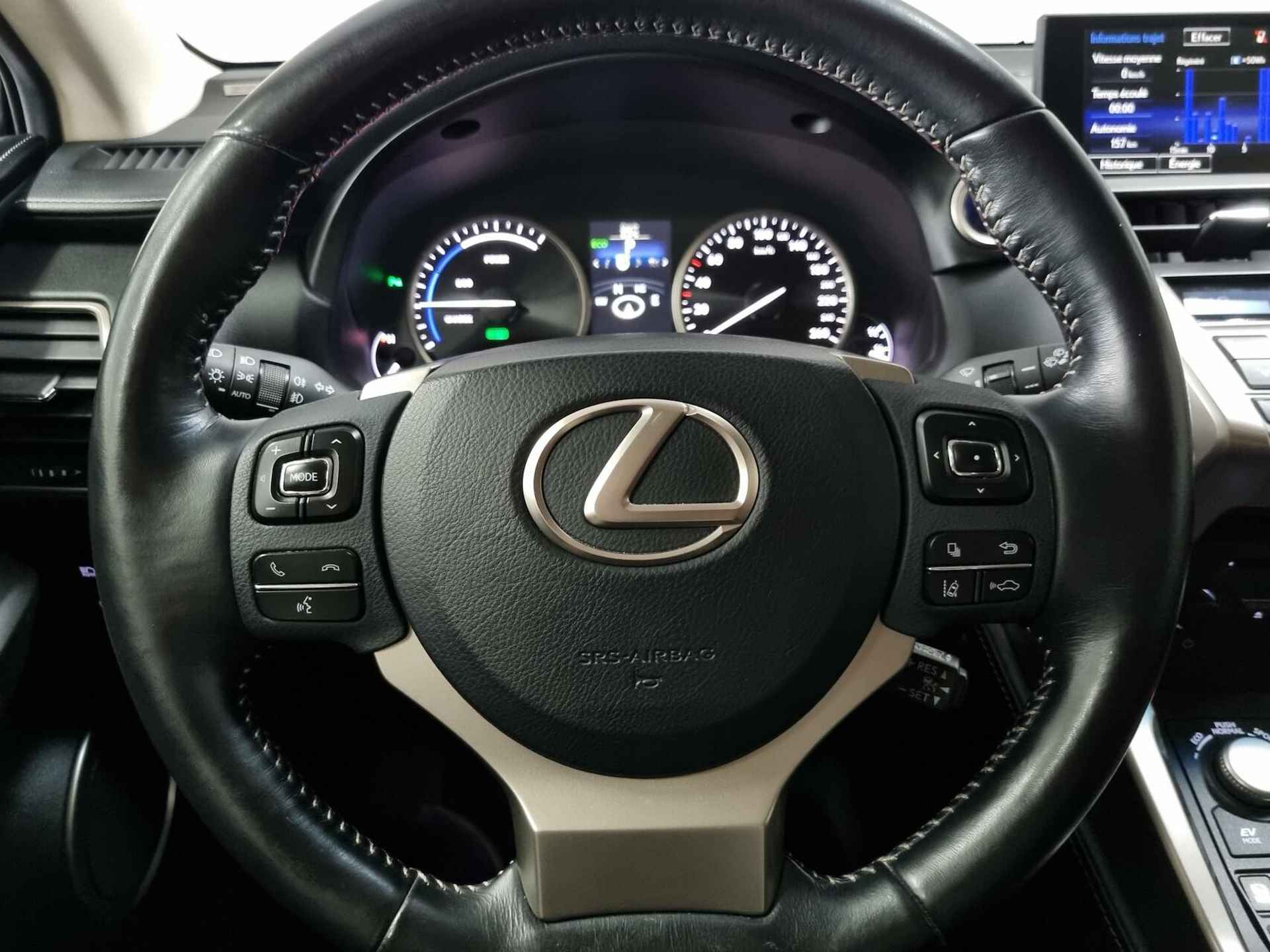 Lexus NX 300h AWD President Line / Mark Levinson / 360 cam / Head up Display - 22/84