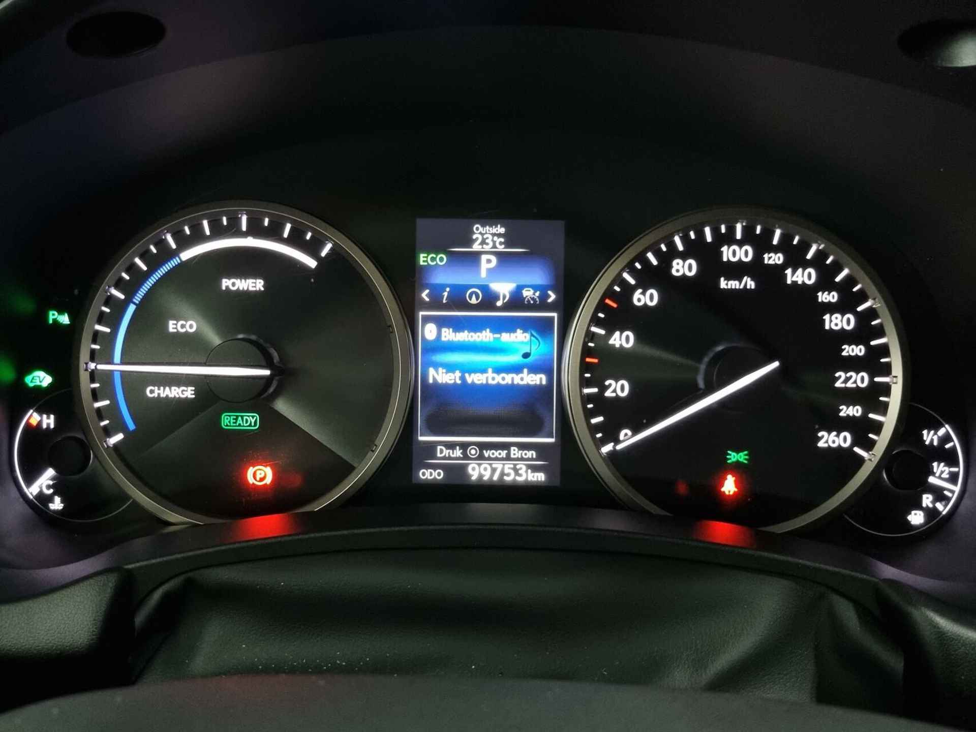 Lexus NX 300h AWD President Line / Mark Levinson / 360 cam / Head up Display - 28/84