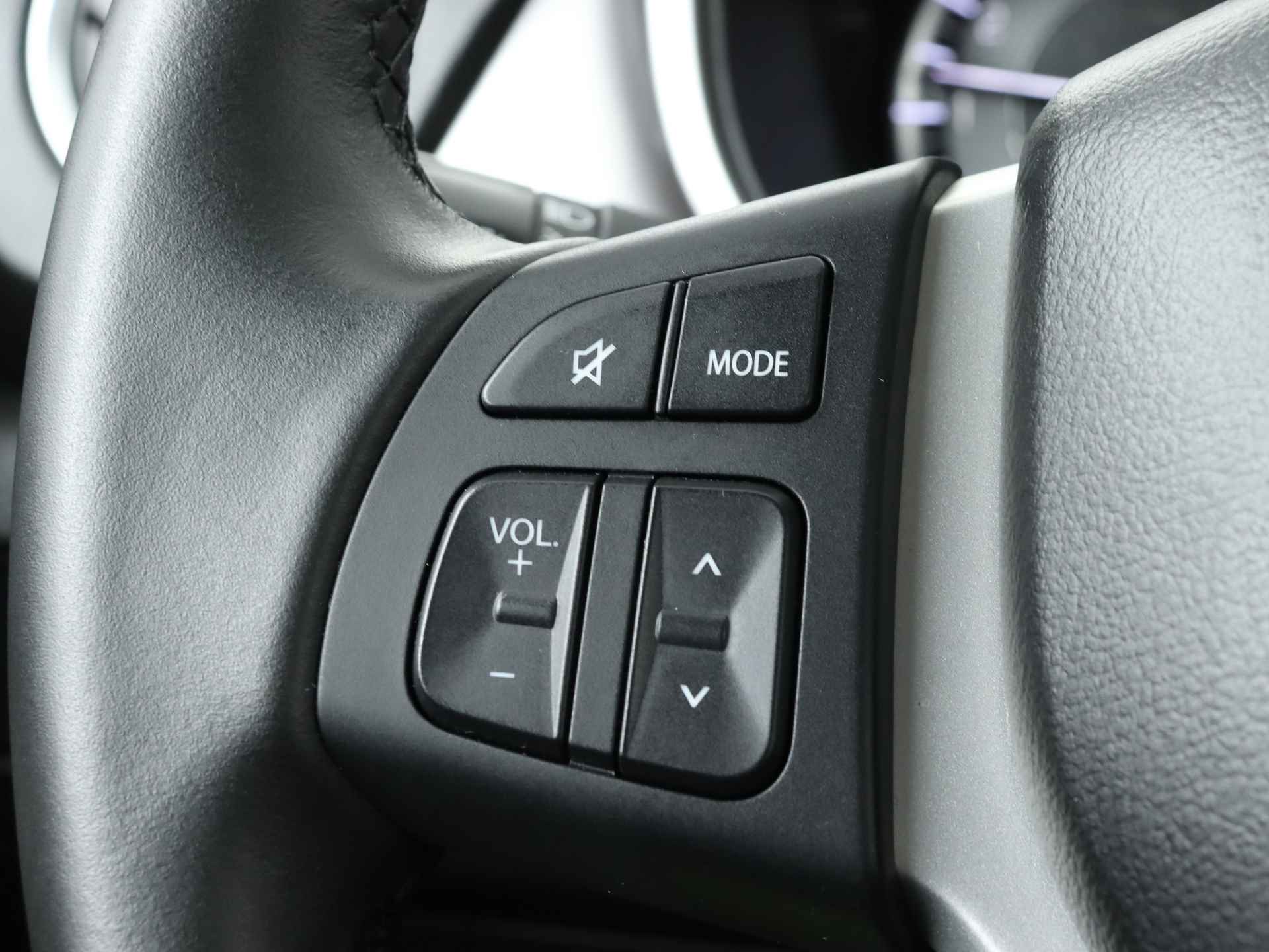 Suzuki Vitara 1.4 Boosterjet Select Smart Hybrid | Apple Carplay/Android Auto | Adaptieve Cruise control | Blind spot monitor | - 18/38