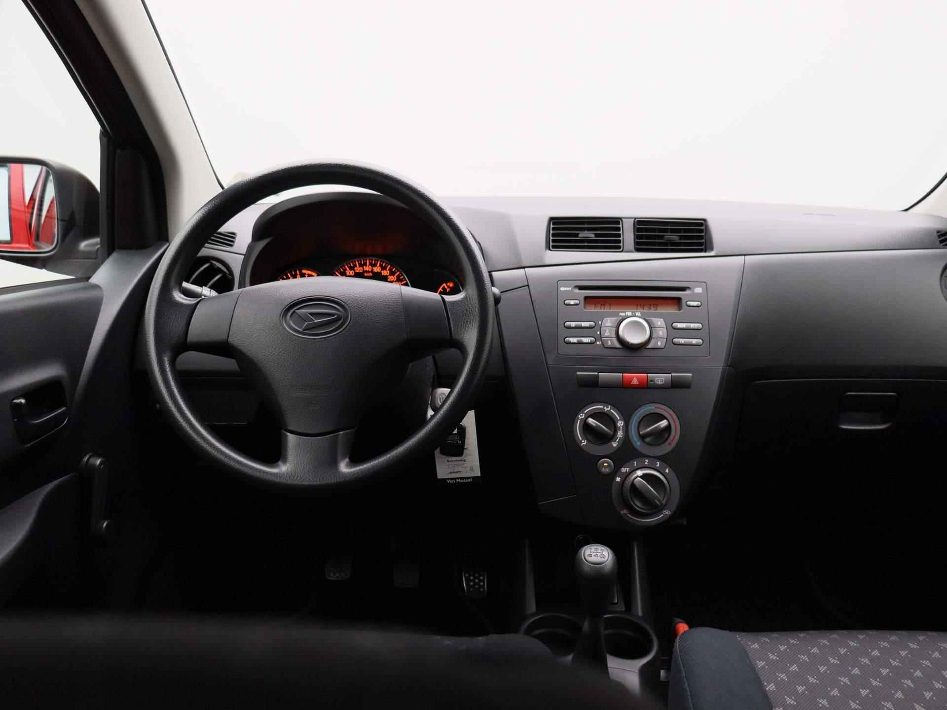 Daihatsu Cuore 1.0 Comfort | Airco | - 8/30