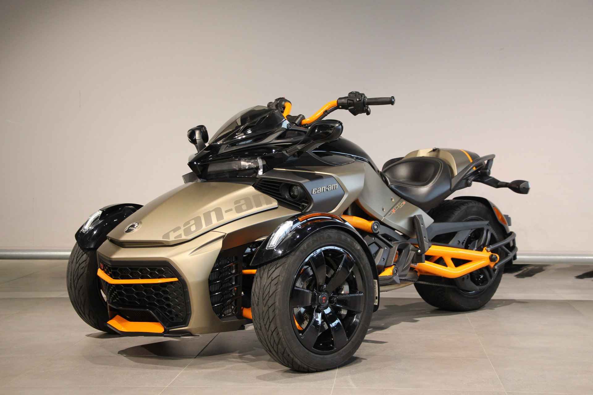 CAN-AM SPYDER F3-S - 4/15