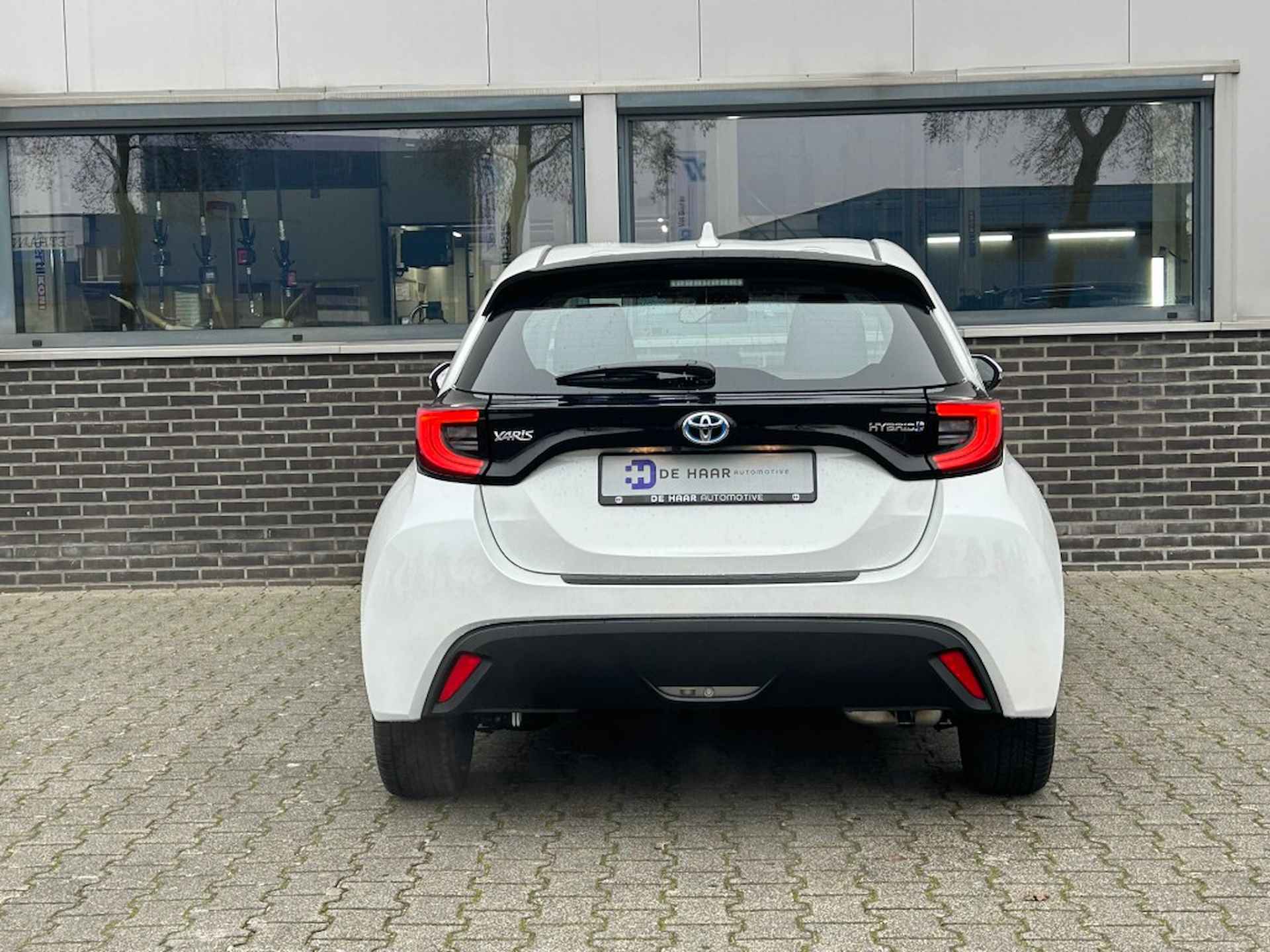 TOYOTA Yaris 1.5 Hybrid Dynamic - NIEUW - Carplay - LED - Camera - Navigatie - 9/19