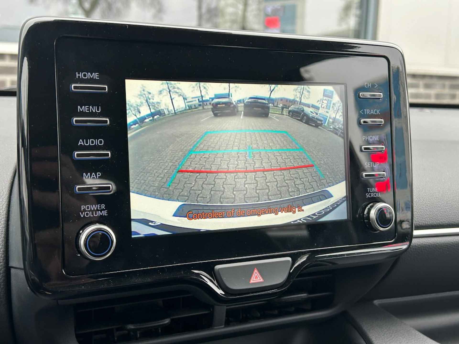 TOYOTA Yaris 1.5 Hybrid Dynamic - NIEUW - Carplay - LED - Camera - Navigatie - 15/19