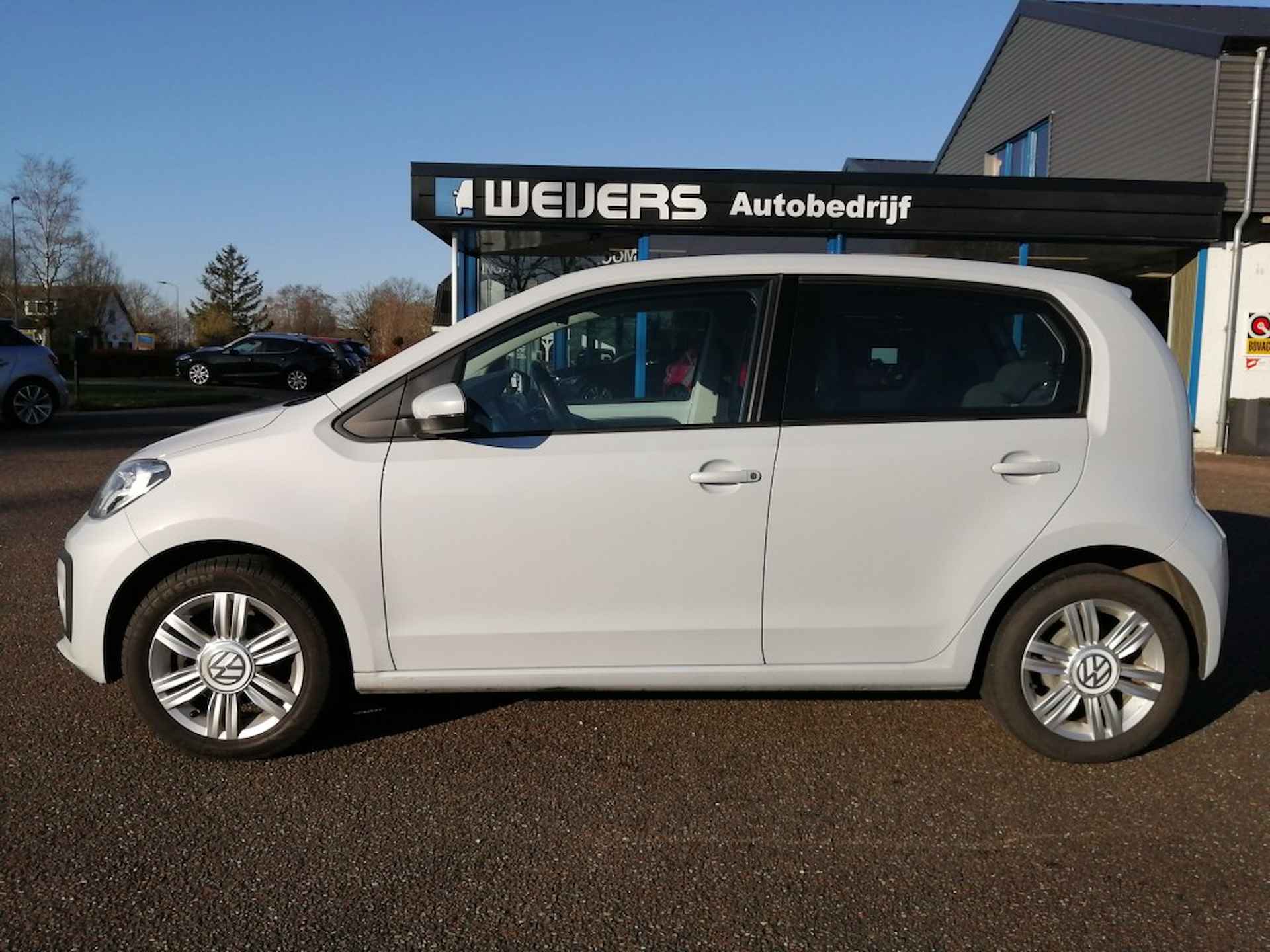 VOLKSWAGEN Up 1.0 BMT HIGH UP! Clima, Cruise-control, LM, DAB - 6/20