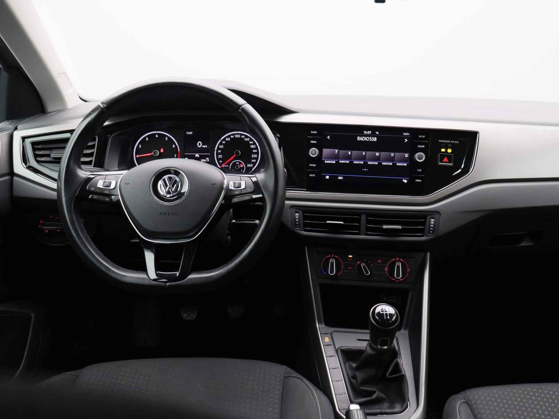 Volkswagen Polo 1.0 TSI Comfortline 95 PK | Adaptive Cruise Control | Airco | Telefoonvoorbereiding | Start-Stop | Verlichting Automatisch | Radio | - 8/33