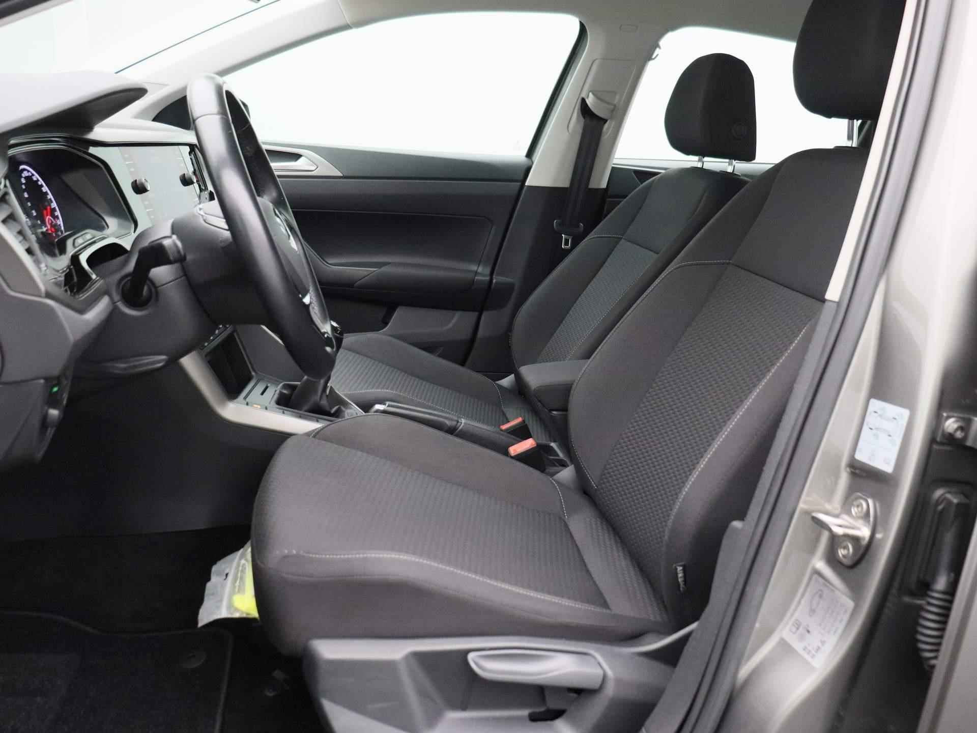 Volkswagen Polo 1.0 TSI Comfortline 95 PK | Adaptive Cruise Control | Airco | Telefoonvoorbereiding | Start-Stop | Verlichting Automatisch | Radio | - 13/33
